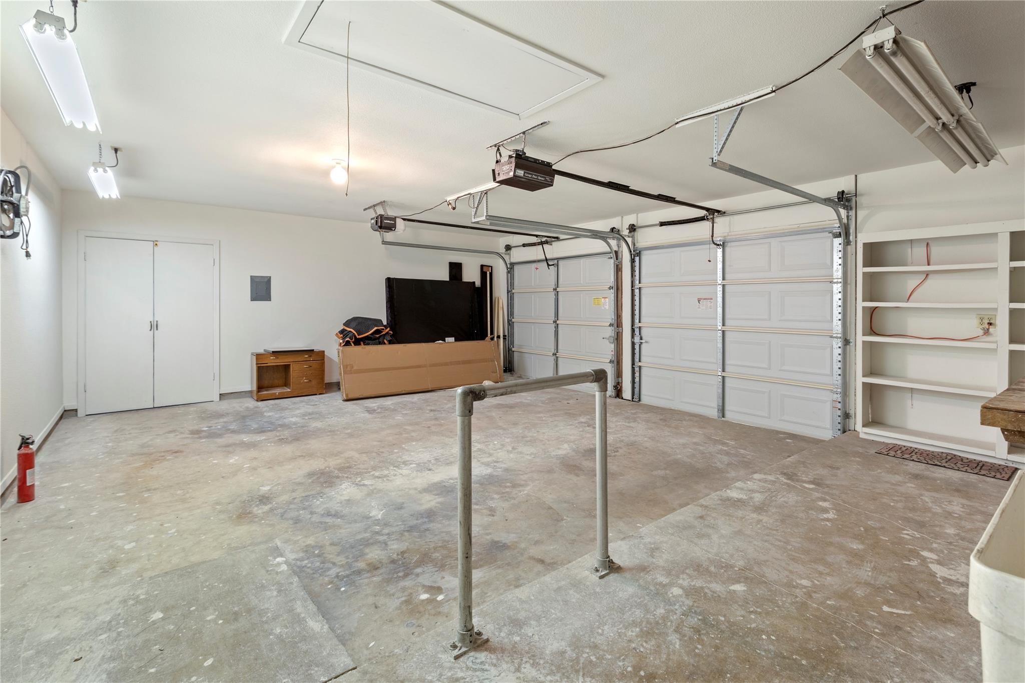 12001 Mossbrook Cv, Austin, TX 78750