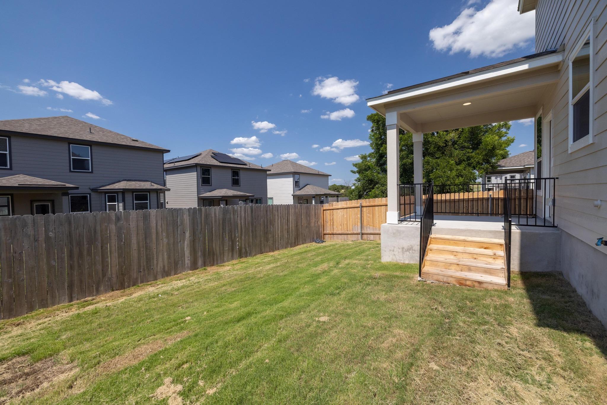 256 Feathers St, Jarrell, TX 76537