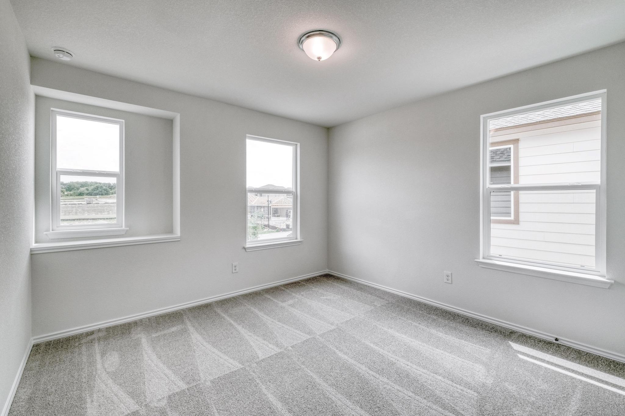 256 Feathers St, Jarrell, TX 76537