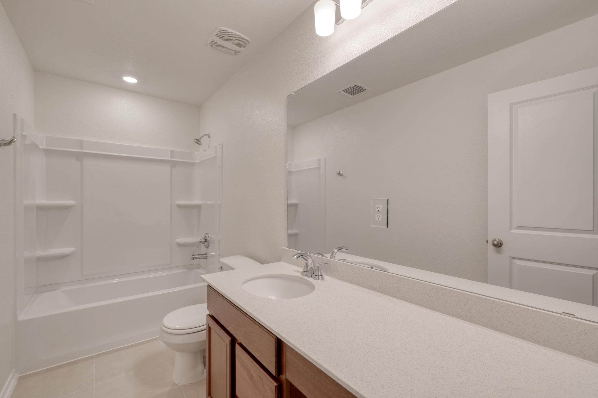 256 Feathers St, Jarrell, TX 76537