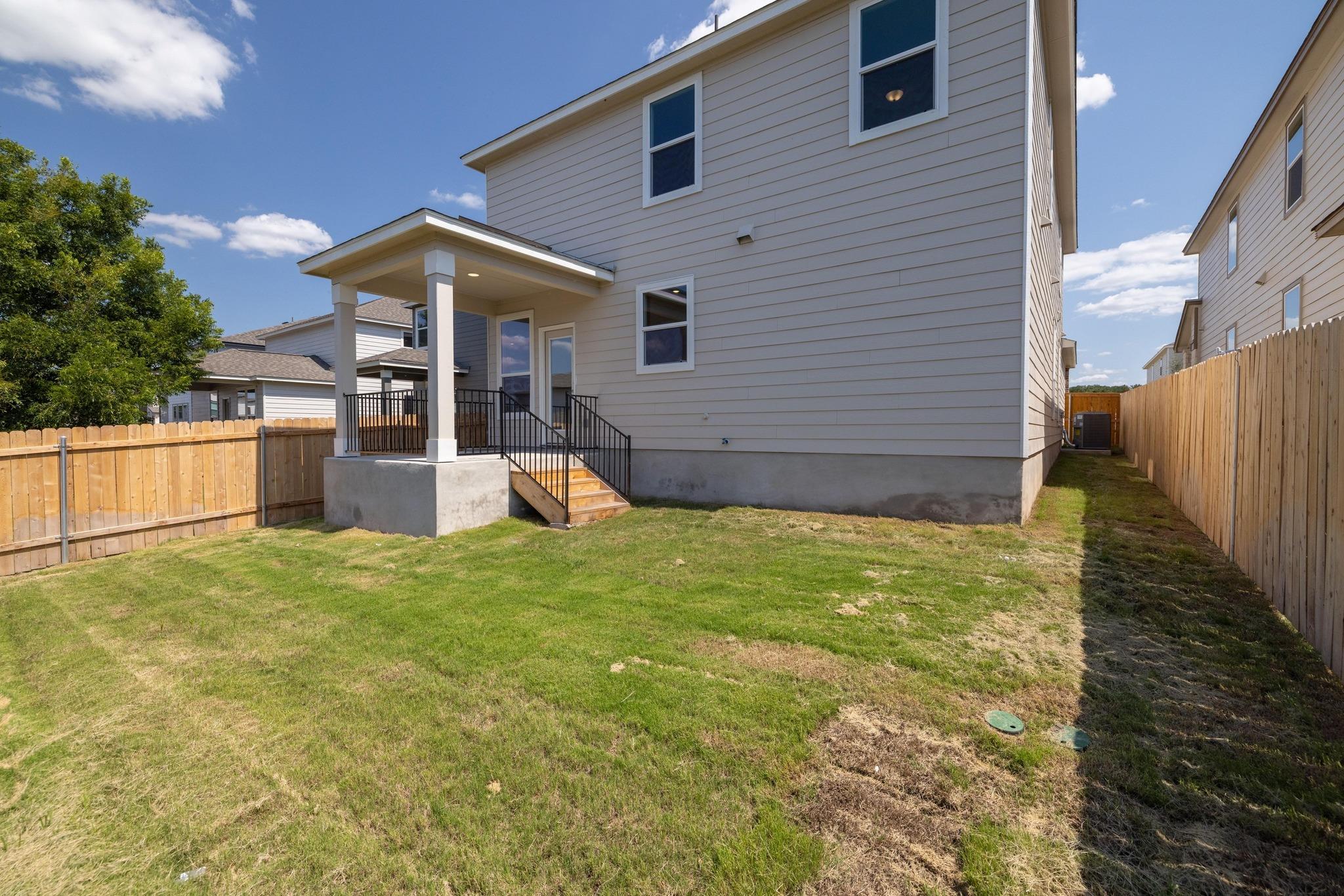 256 Feathers St, Jarrell, TX 76537