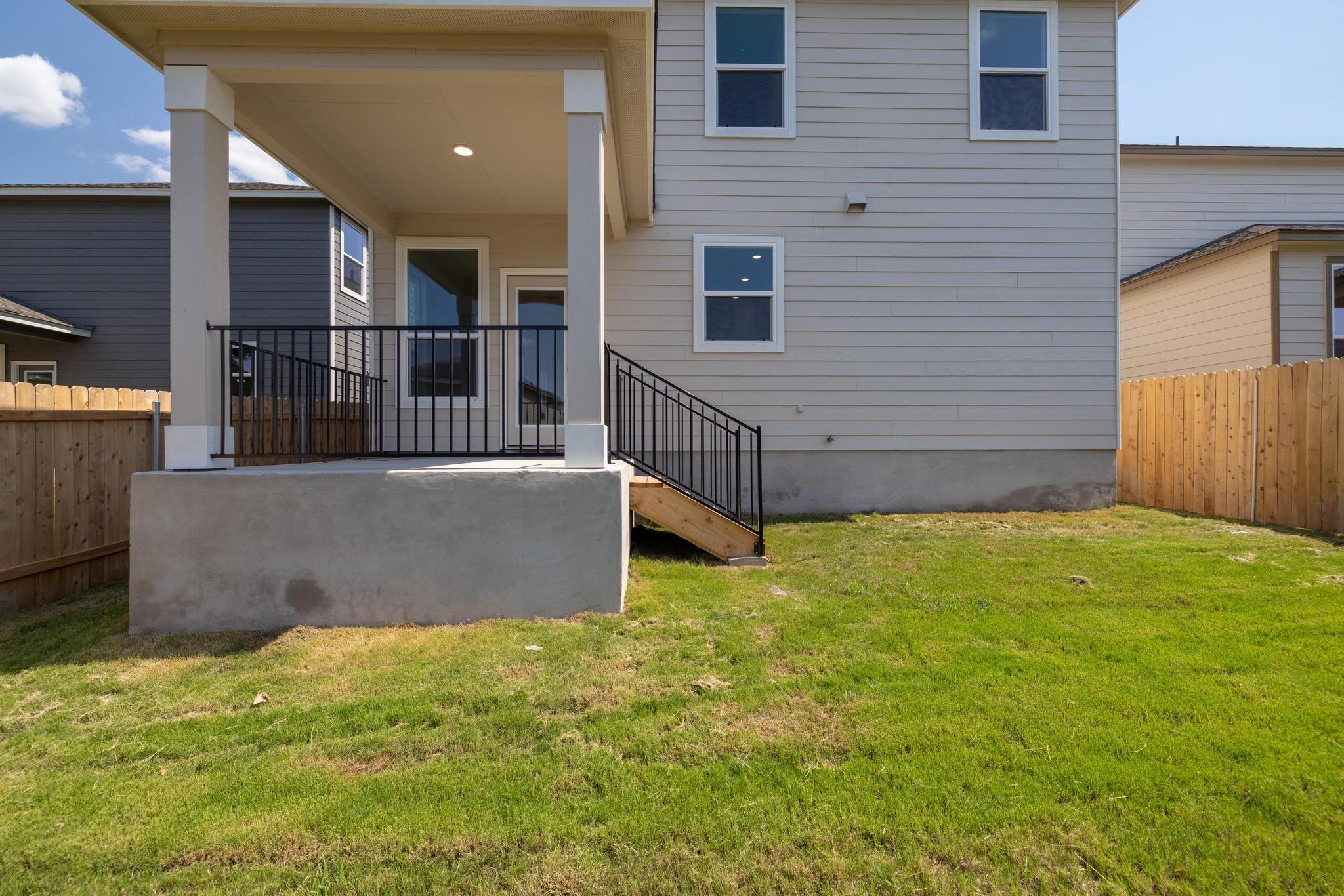 256 Feathers St, Jarrell, TX 76537