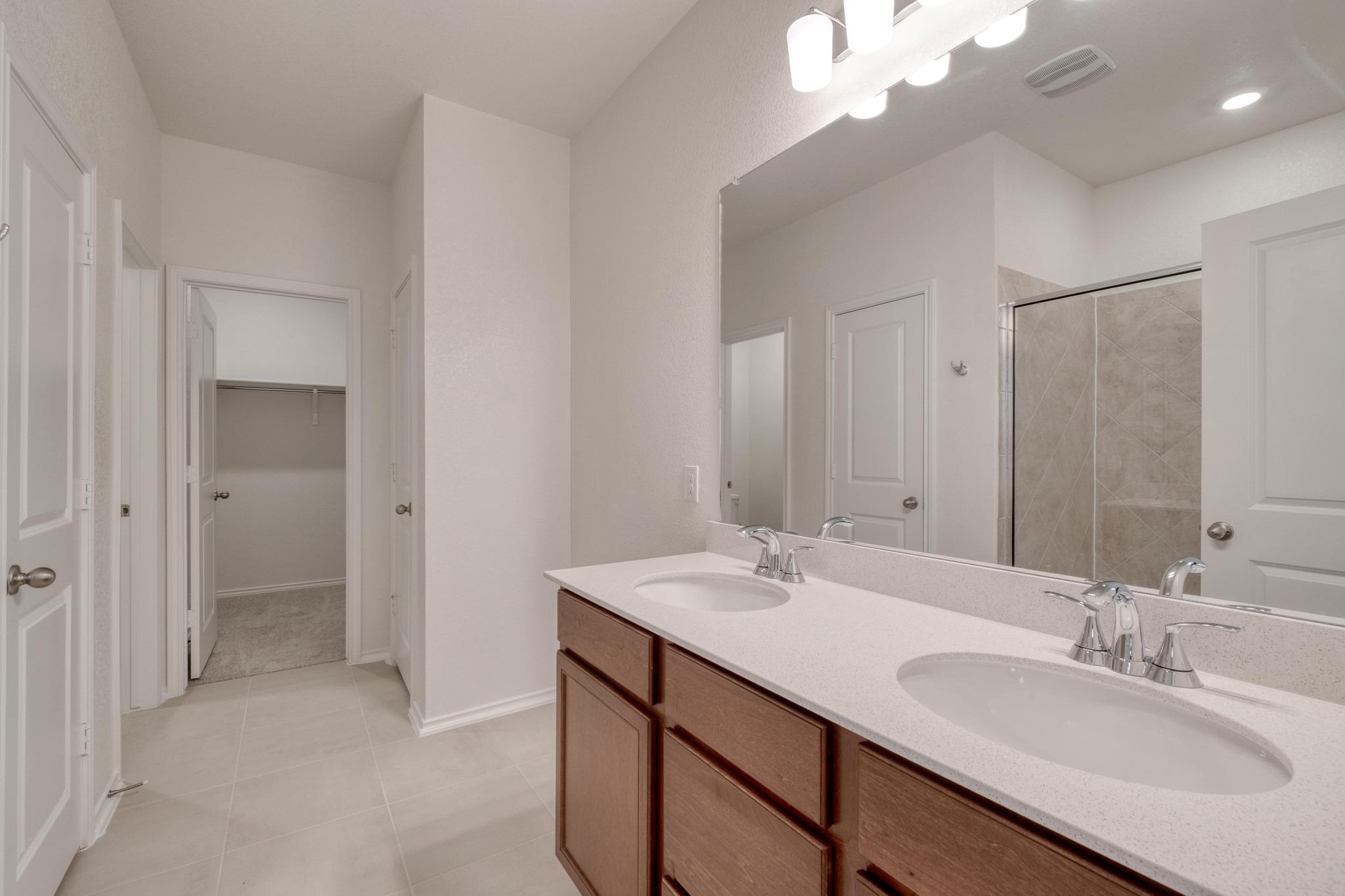 256 Feathers St, Jarrell, TX 76537