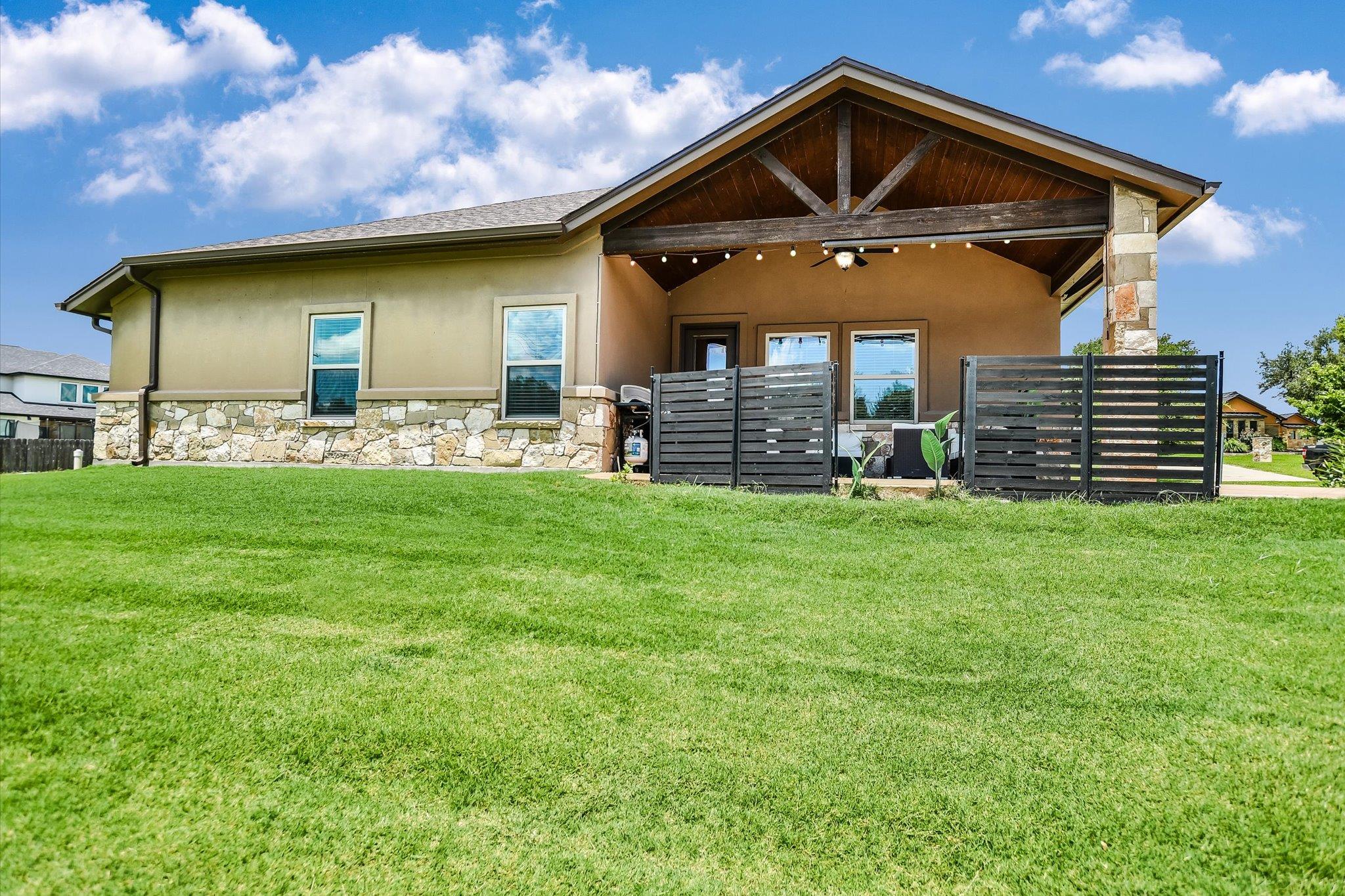 2243 Woodland Bend Rd, Salado, TX 76571