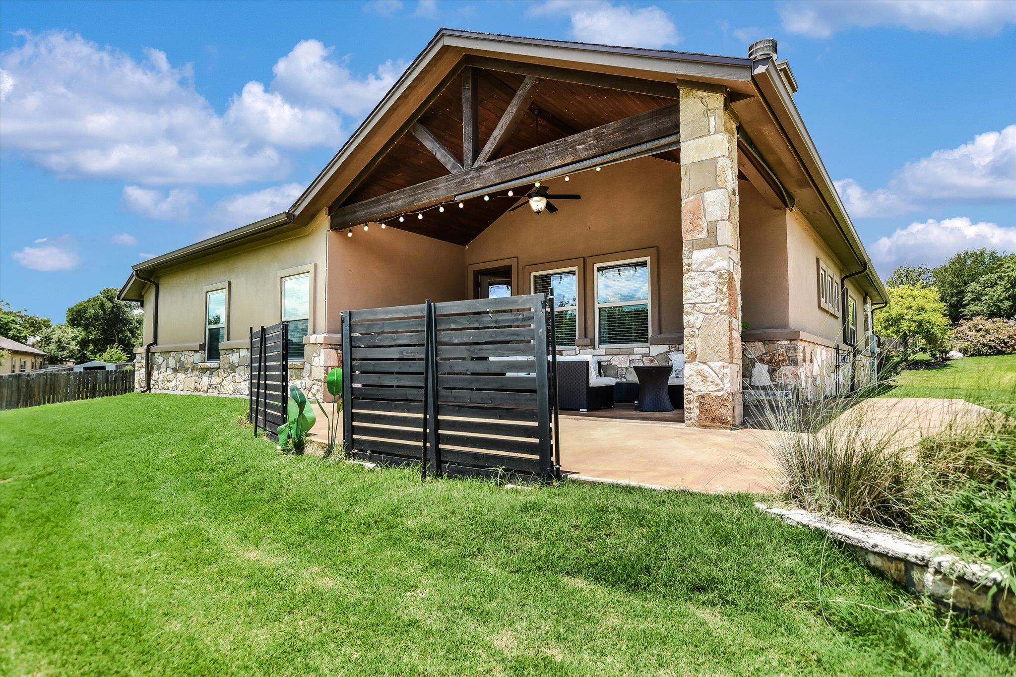 2243 Woodland Bend Rd, Salado, TX 76571