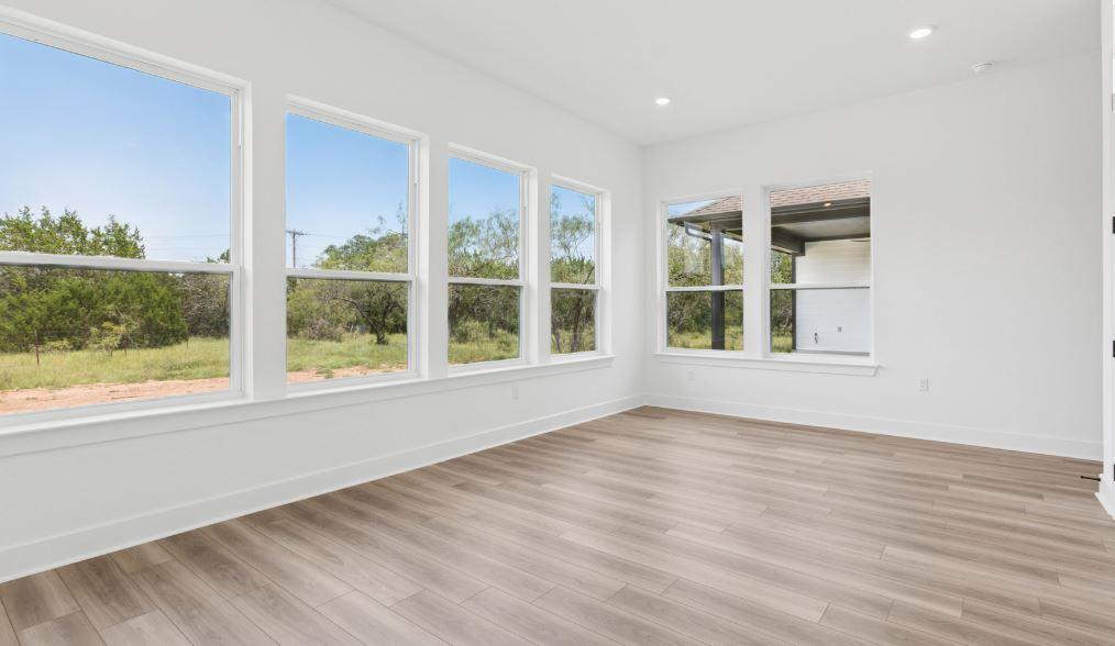 234 Rees Landing Rd, Spicewood, TX 78669