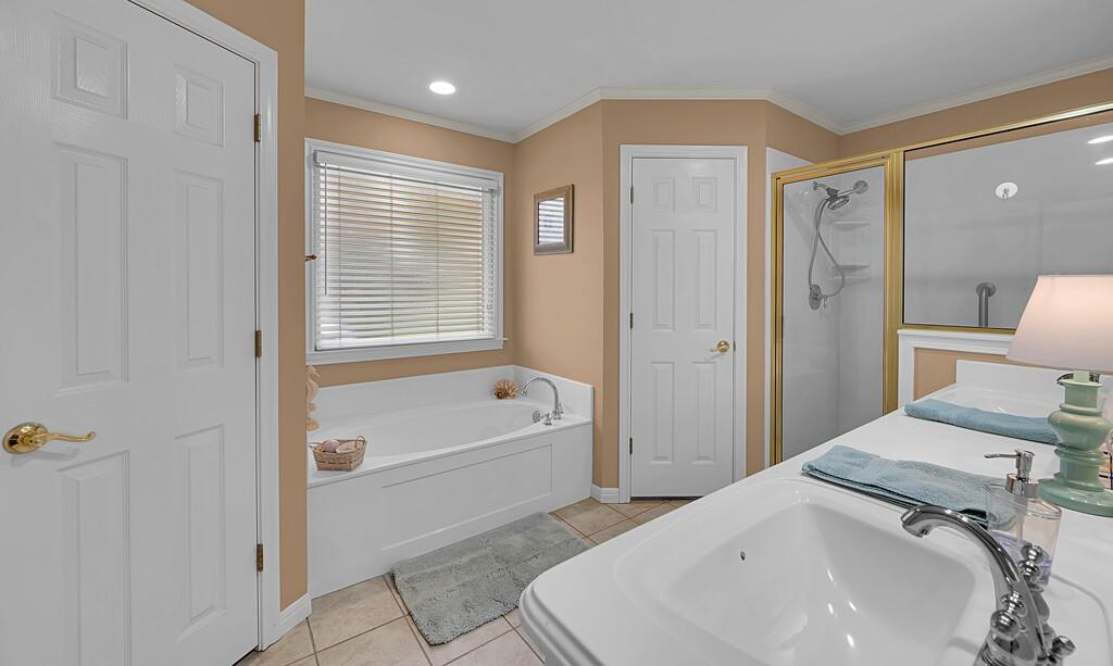 2404 Cambridge, Lorena, TX 76655