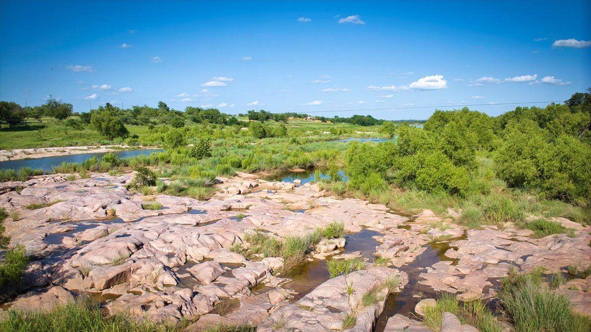 19811 W Ranch Road 152 Rd, Llano, TX 78643