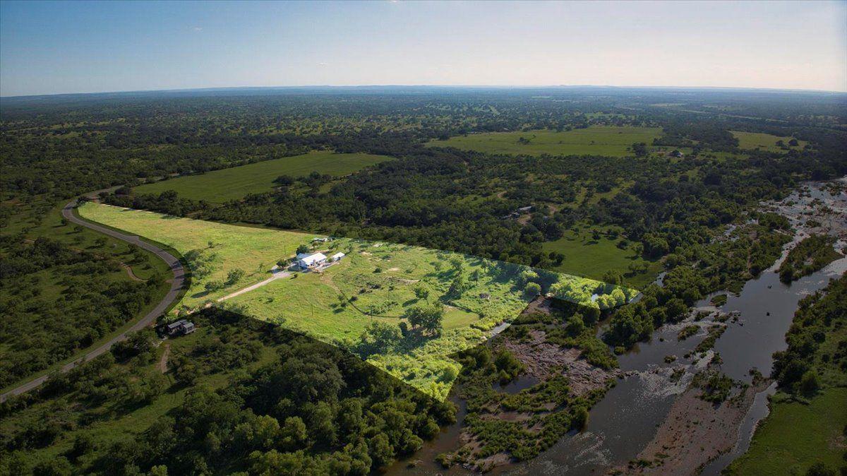 19811 W Ranch Road 152 Rd, Llano, TX 78643