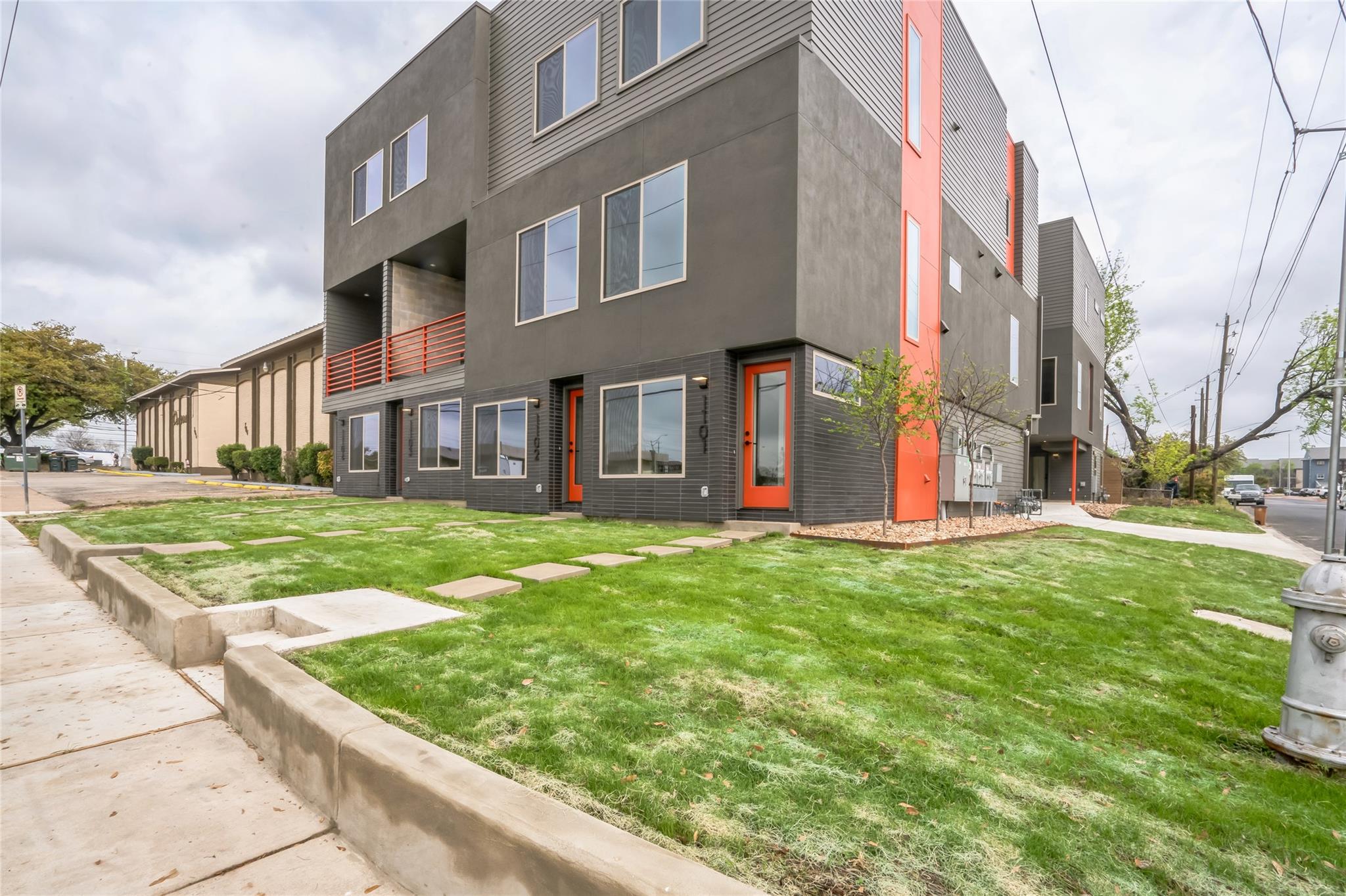 700 Denson Dr # 1101, Austin, TX 78752