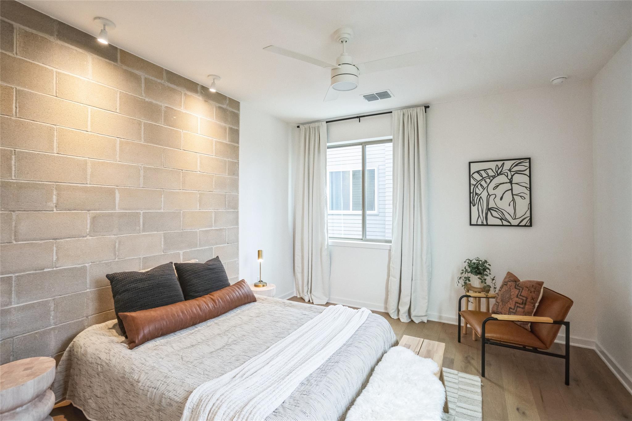 700 Denson Dr # 1101, Austin, TX 78752