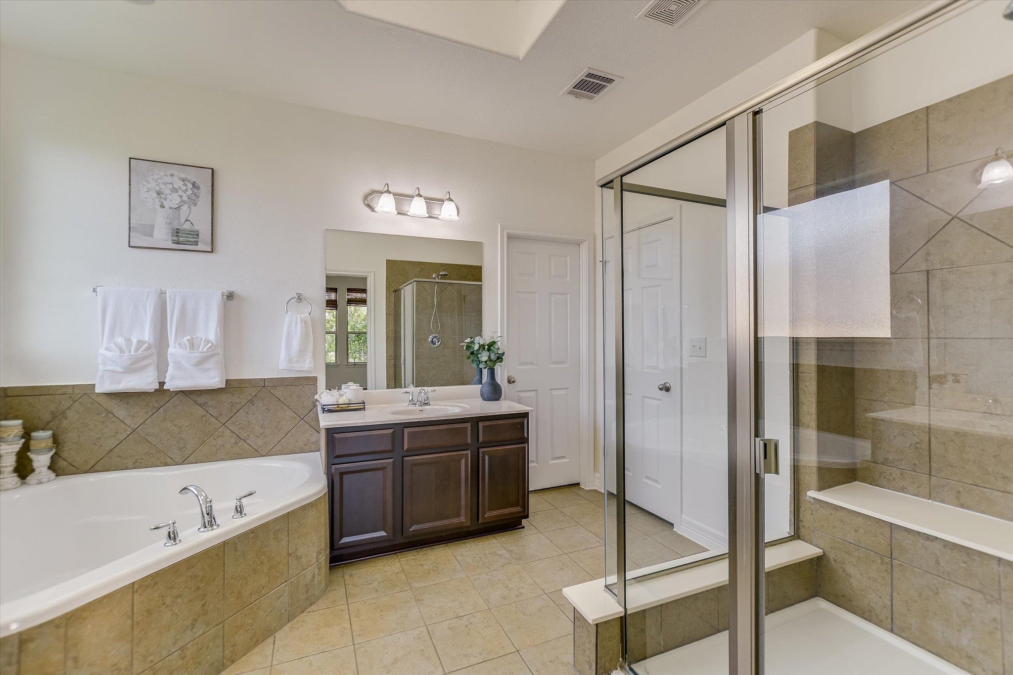 1817 Cherry Glade Trl, Georgetown, TX 78628