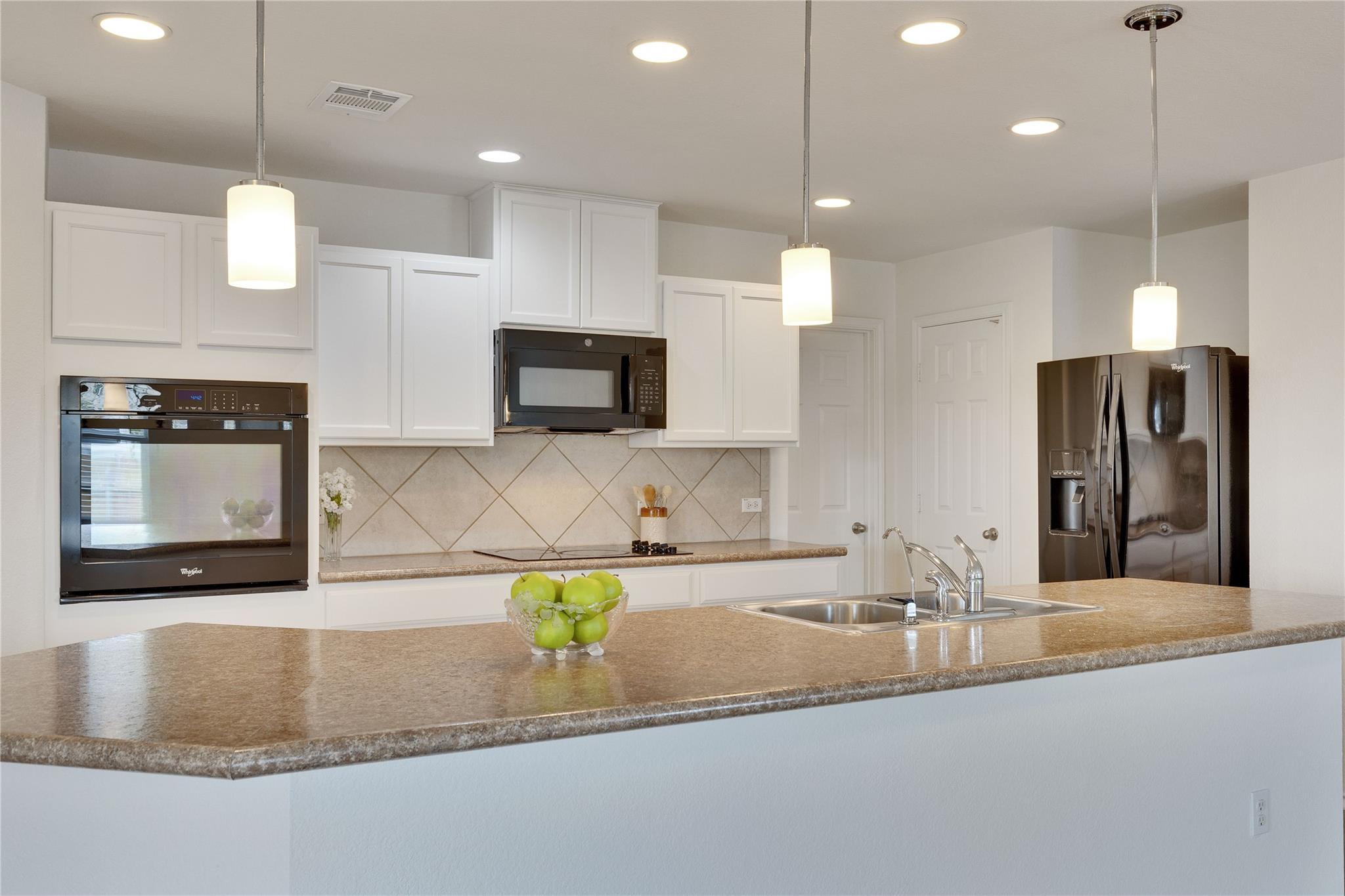 120 Jasmine Cv, Kyle, TX 78640