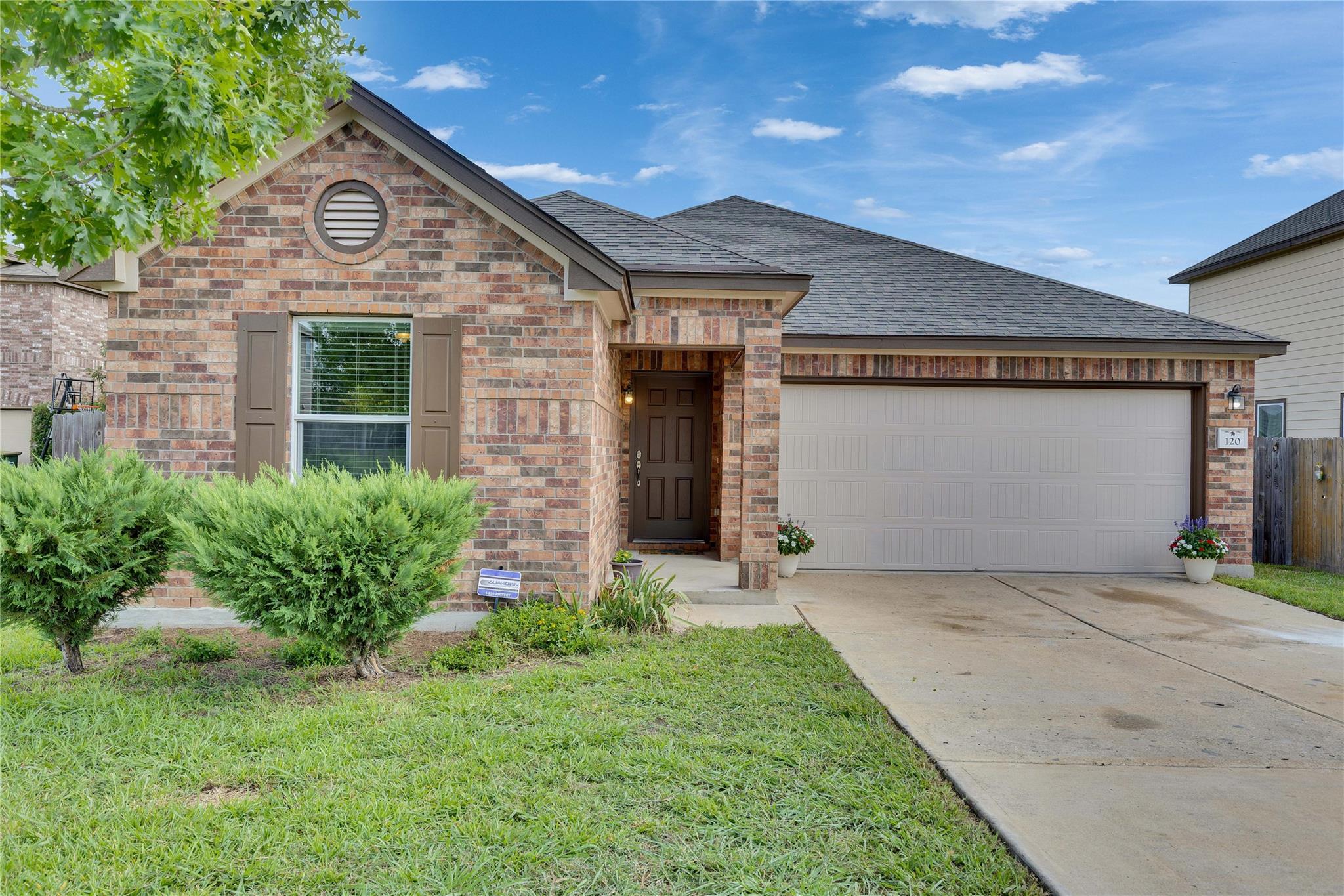 120 Jasmine Cv, Kyle, TX 78640