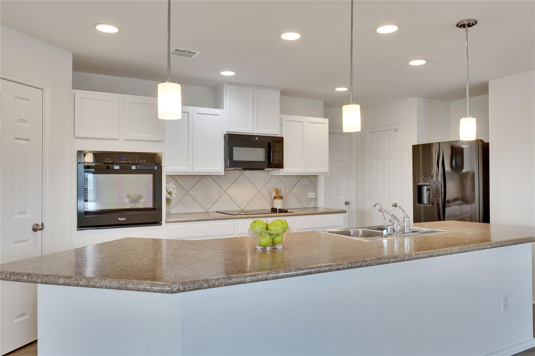 120 Jasmine Cv, Kyle, TX 78640