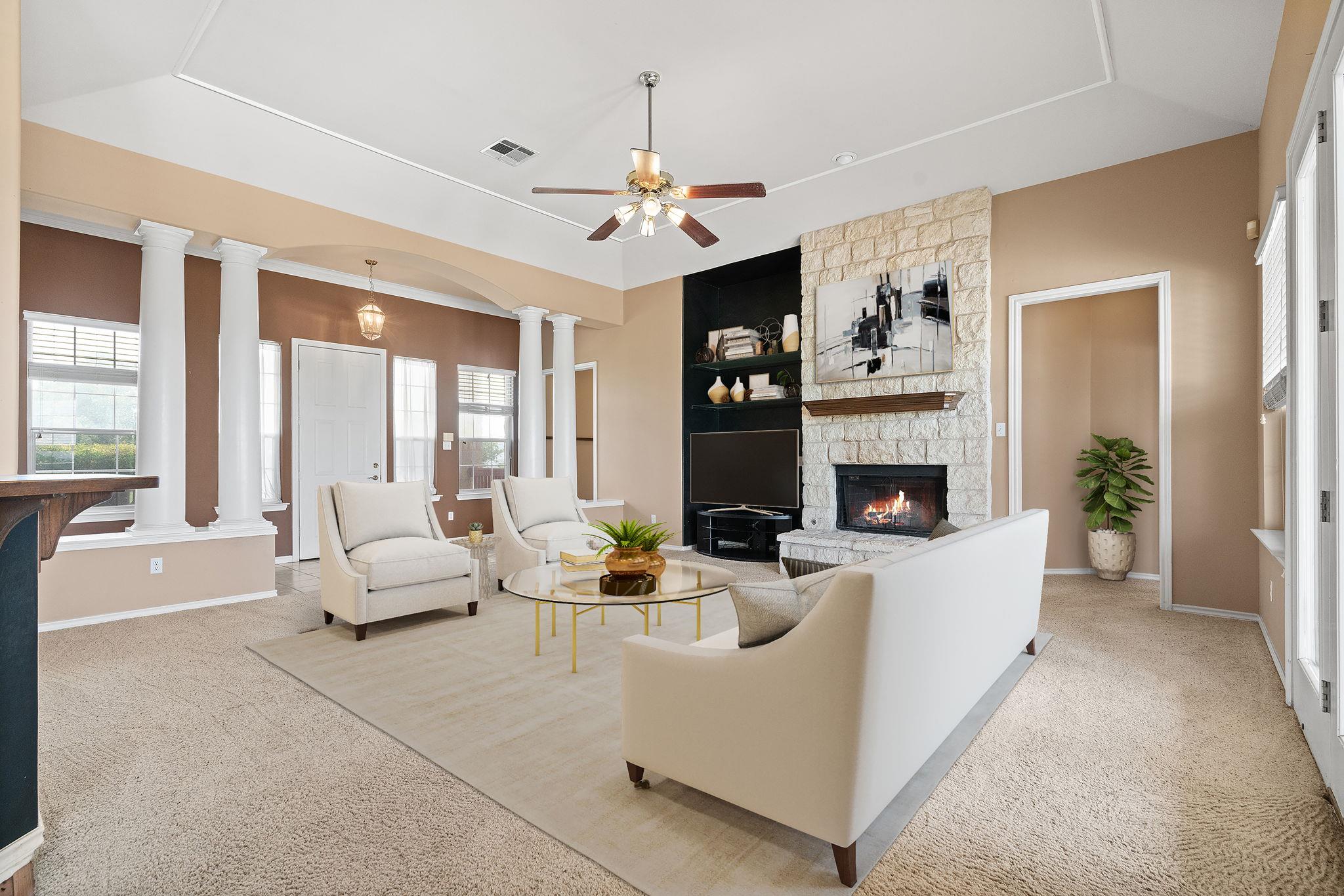 400 Hyview Ln, Hutto, TX 78634