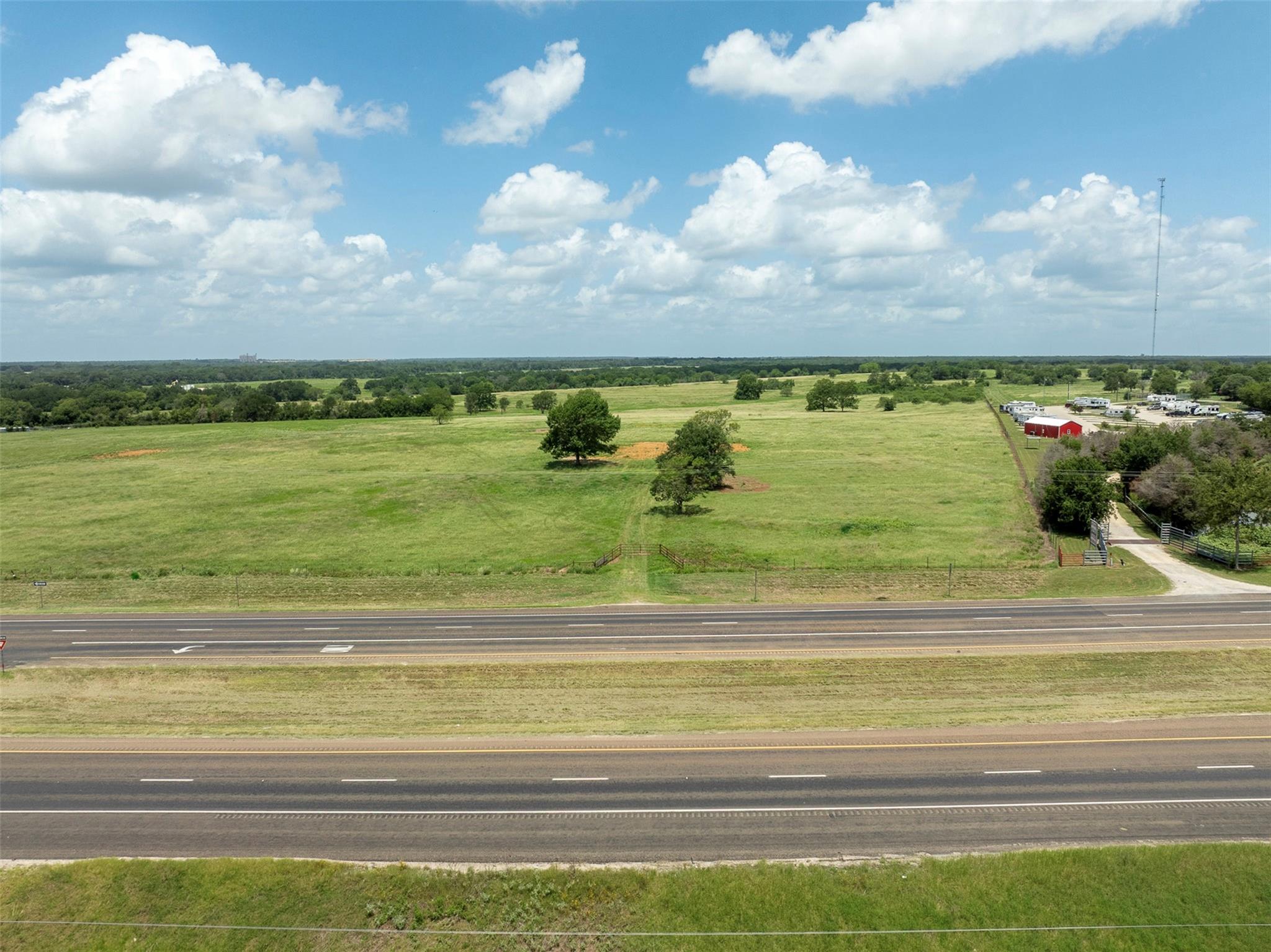 4046 State Highway 21, Caldwell, TX 77835