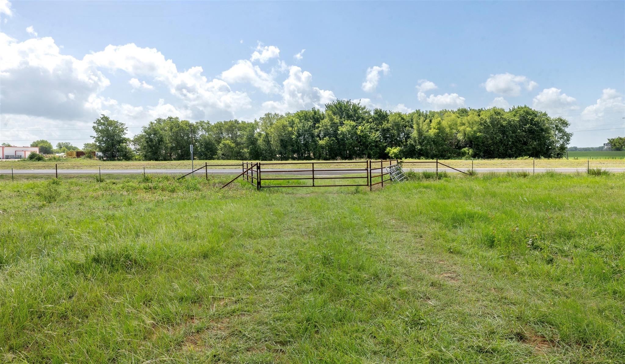 4046 State Highway 21, Caldwell, TX 77835