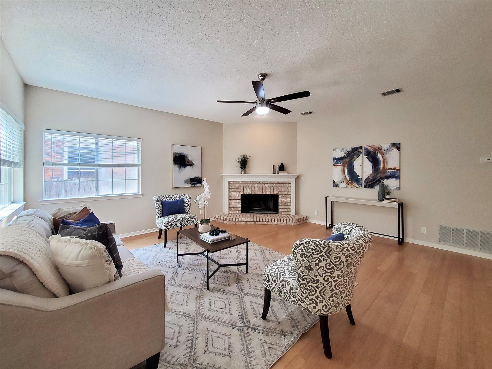 11105 CROSSLAND Dr, Austin, TX 78726