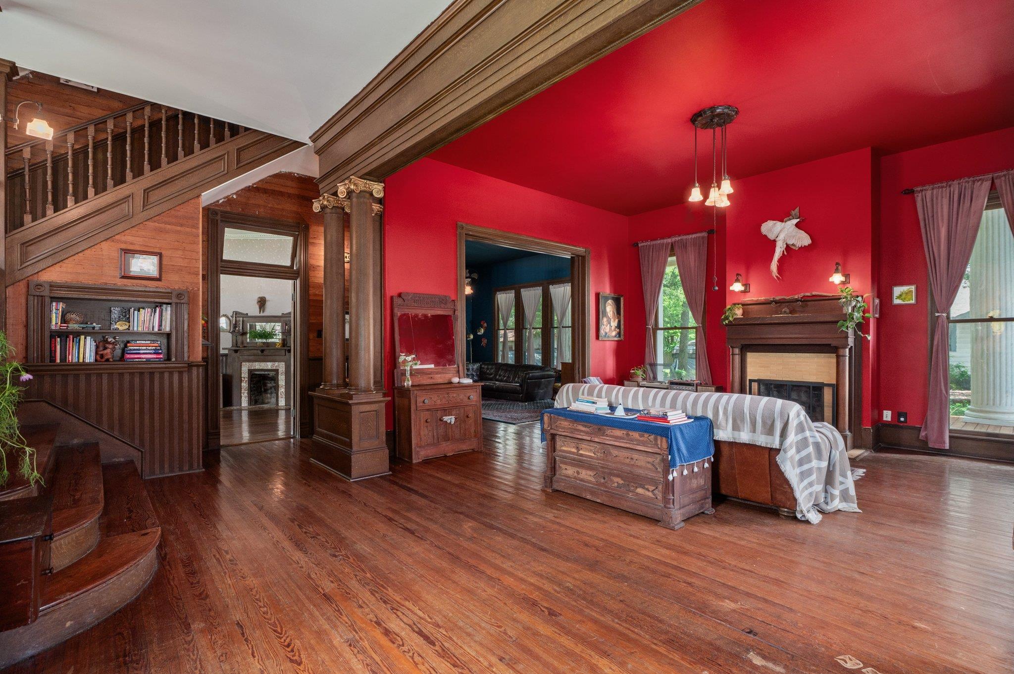 124 N Hamilton St, Gonzales, TX 78629