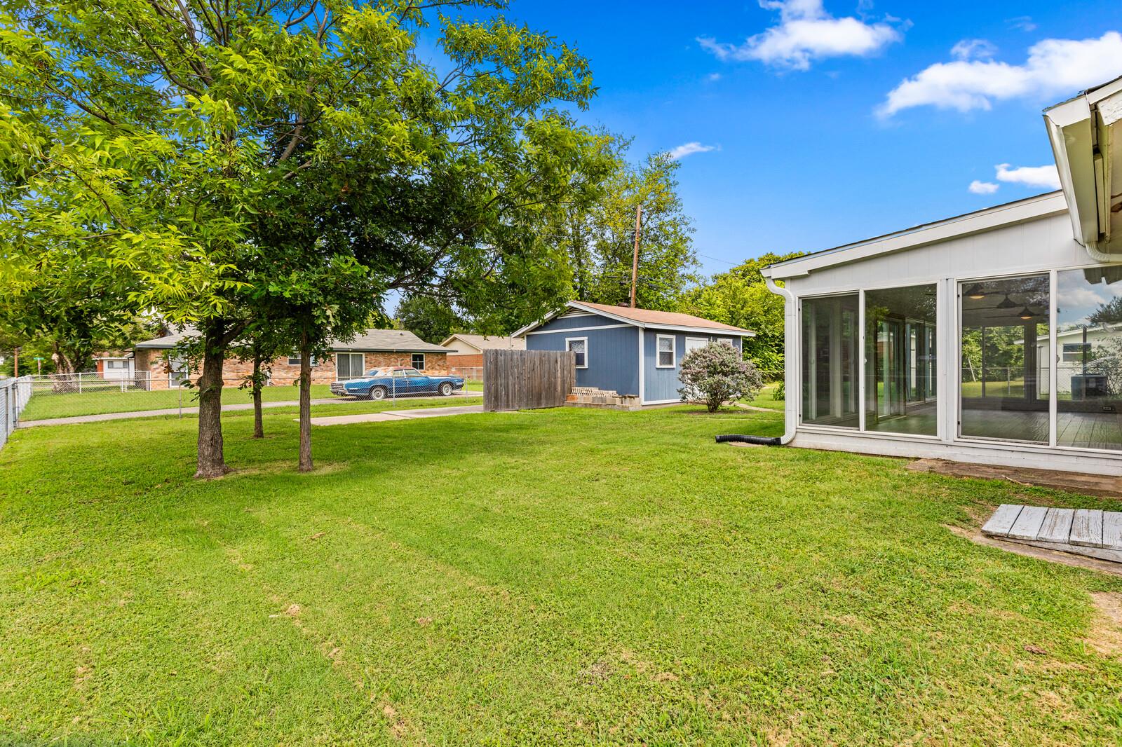 201 S Barbara St, Waco, TX 76705