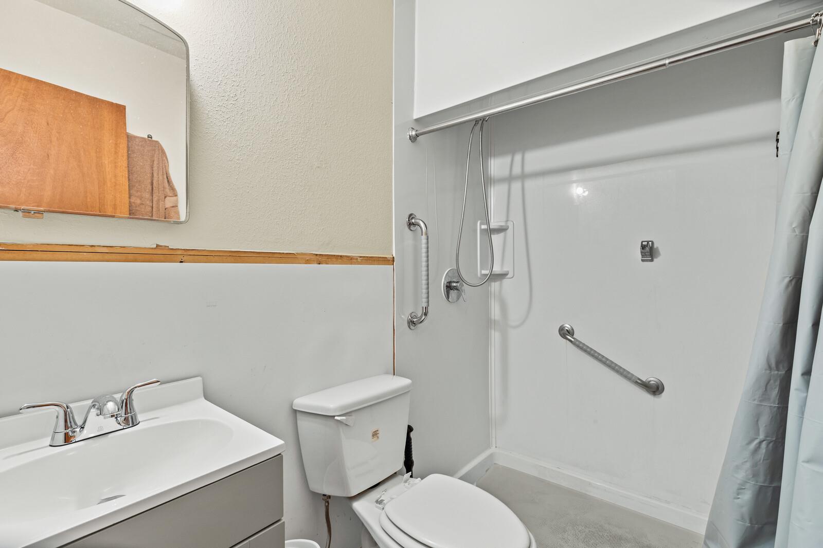 201 S Barbara St, Waco, TX 76705