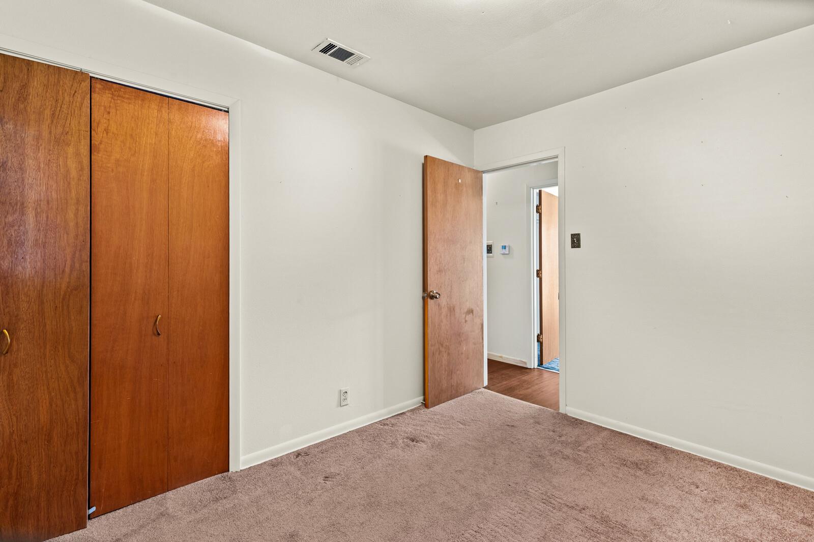 201 S Barbara St, Waco, TX 76705