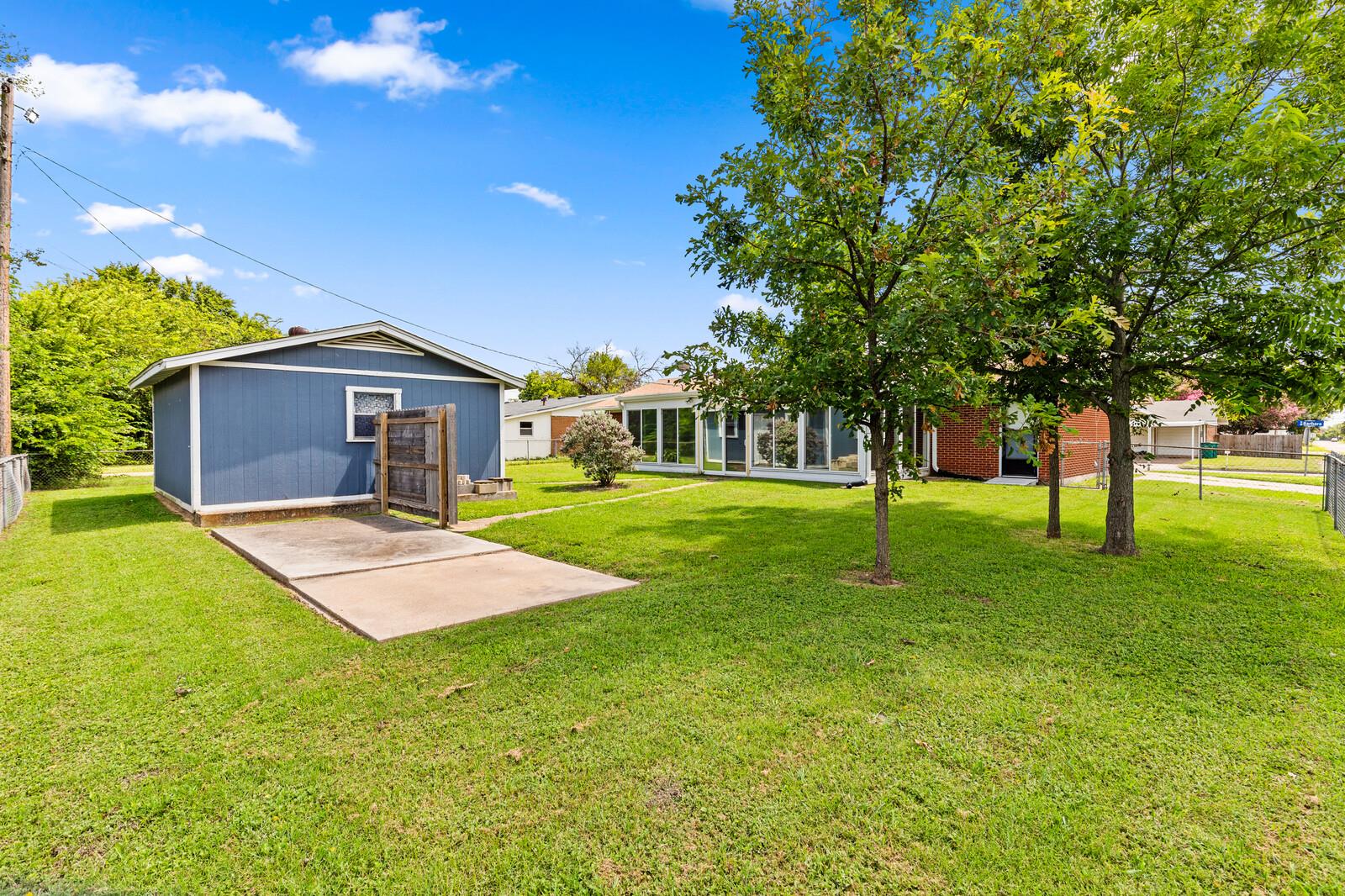 201 S Barbara St, Waco, TX 76705