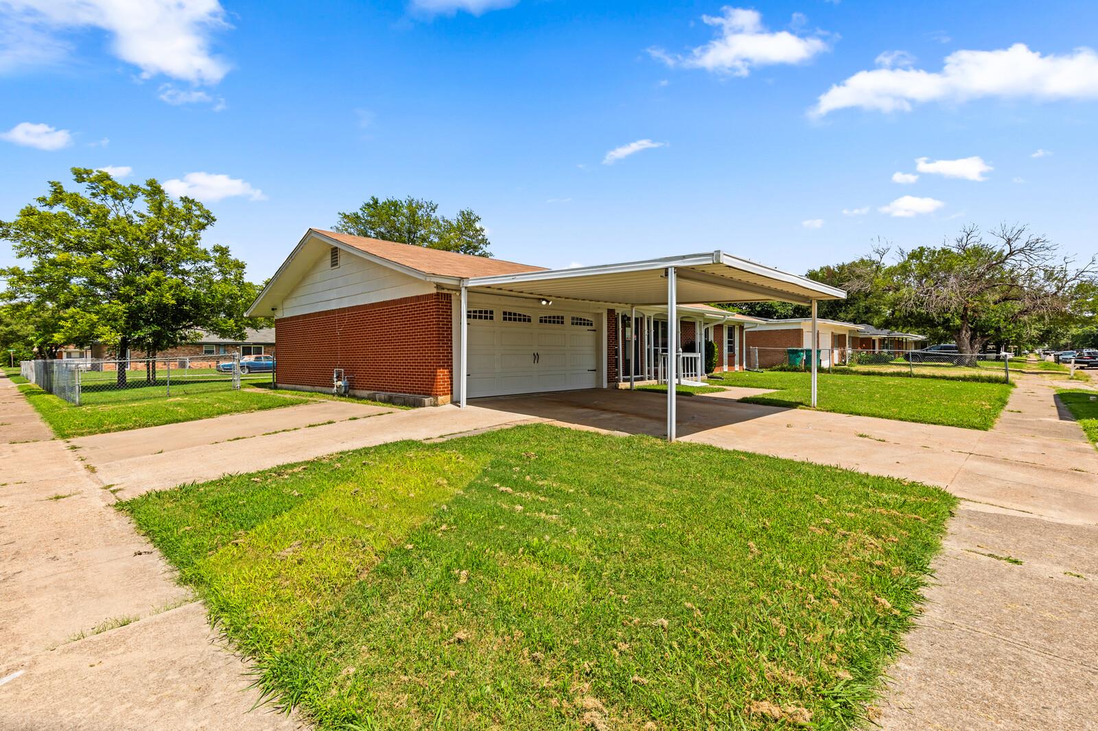 201 S Barbara St, Waco, TX 76705