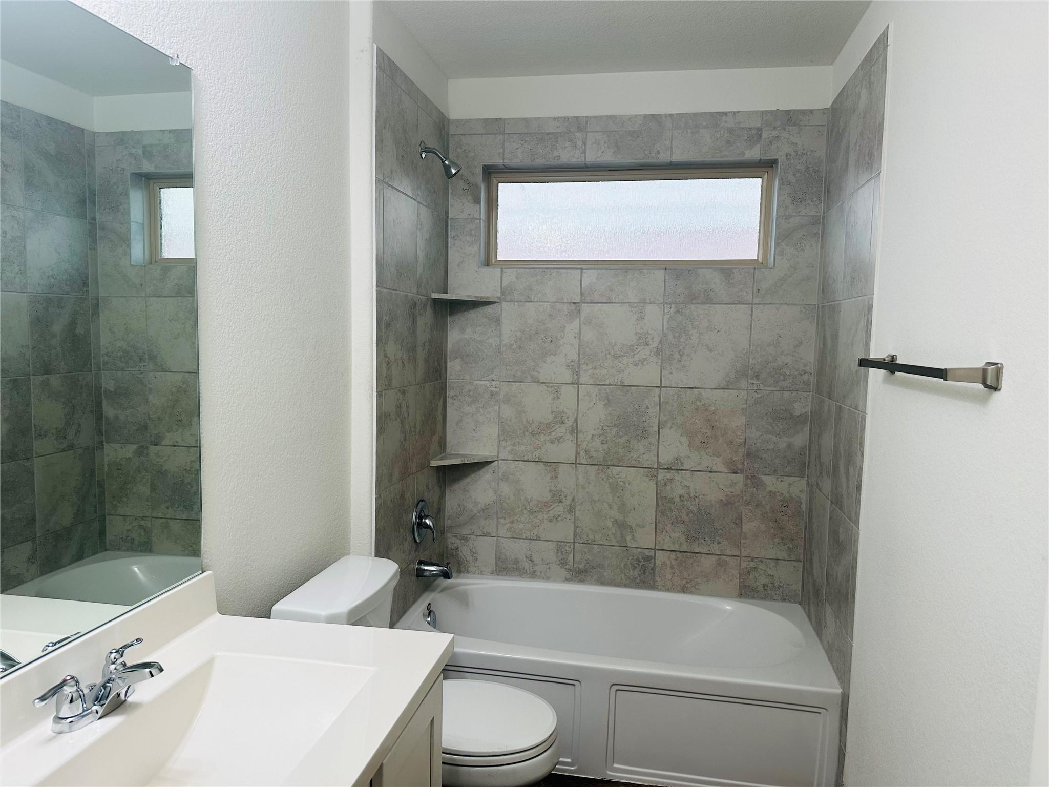 6717 Hartlage St, Austin, TX 78754