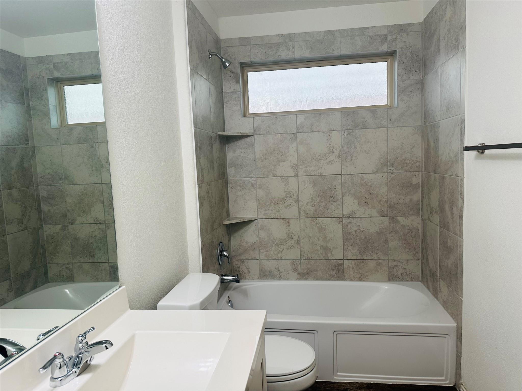 6717 Hartlage St, Austin, TX 78754