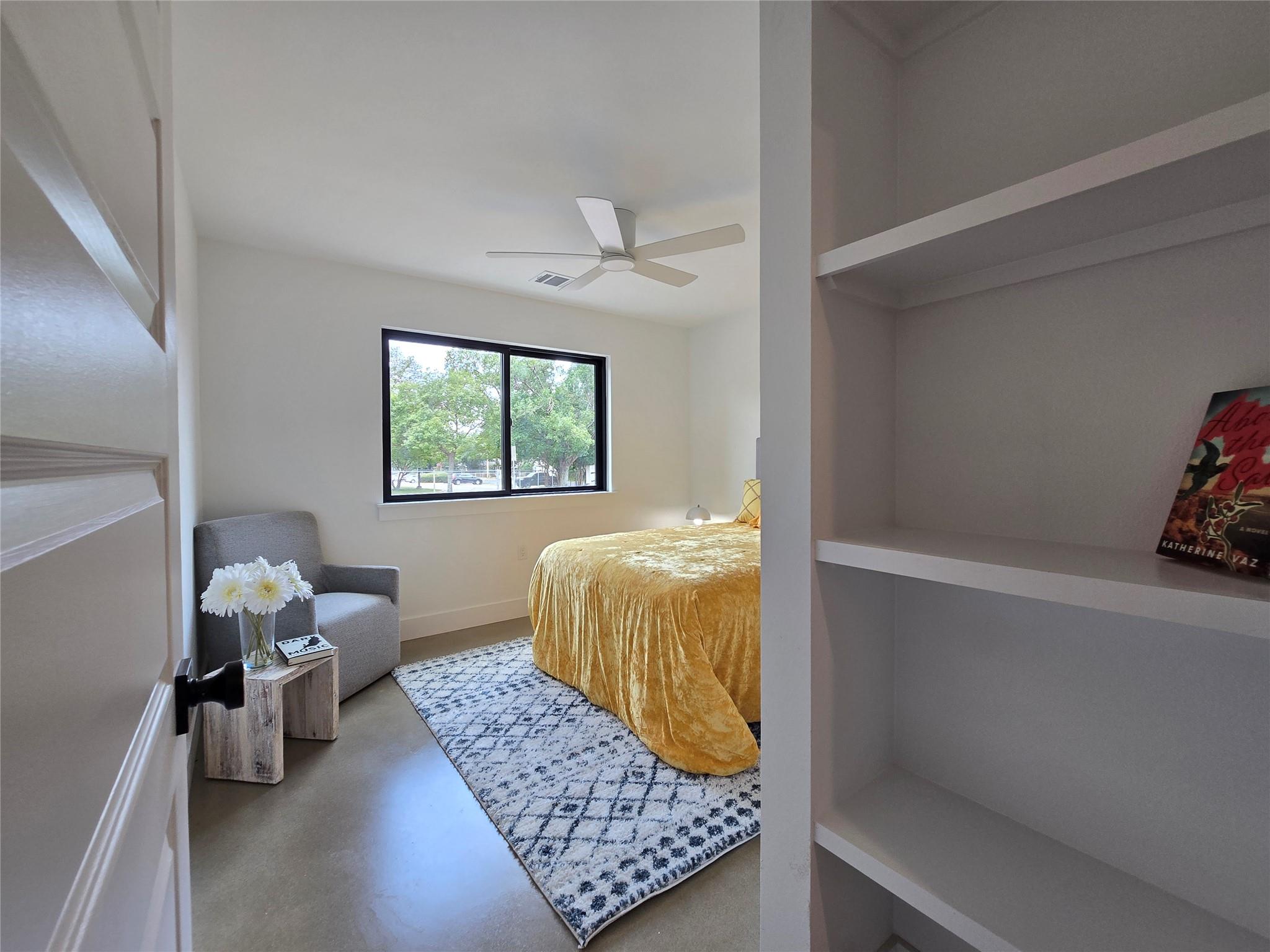 1112 W North Loop Blvd, Austin, TX 78756