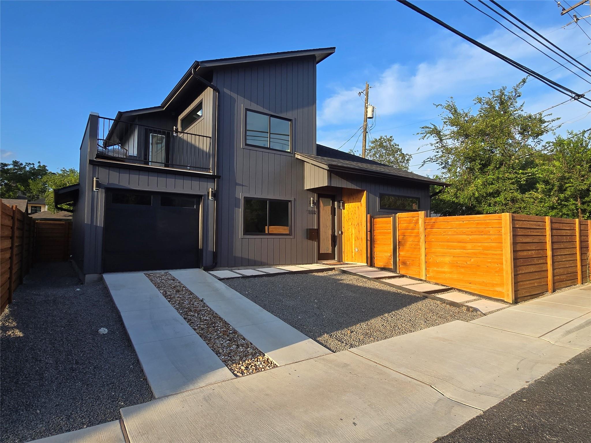 1112 W North Loop Blvd, Austin, TX 78756