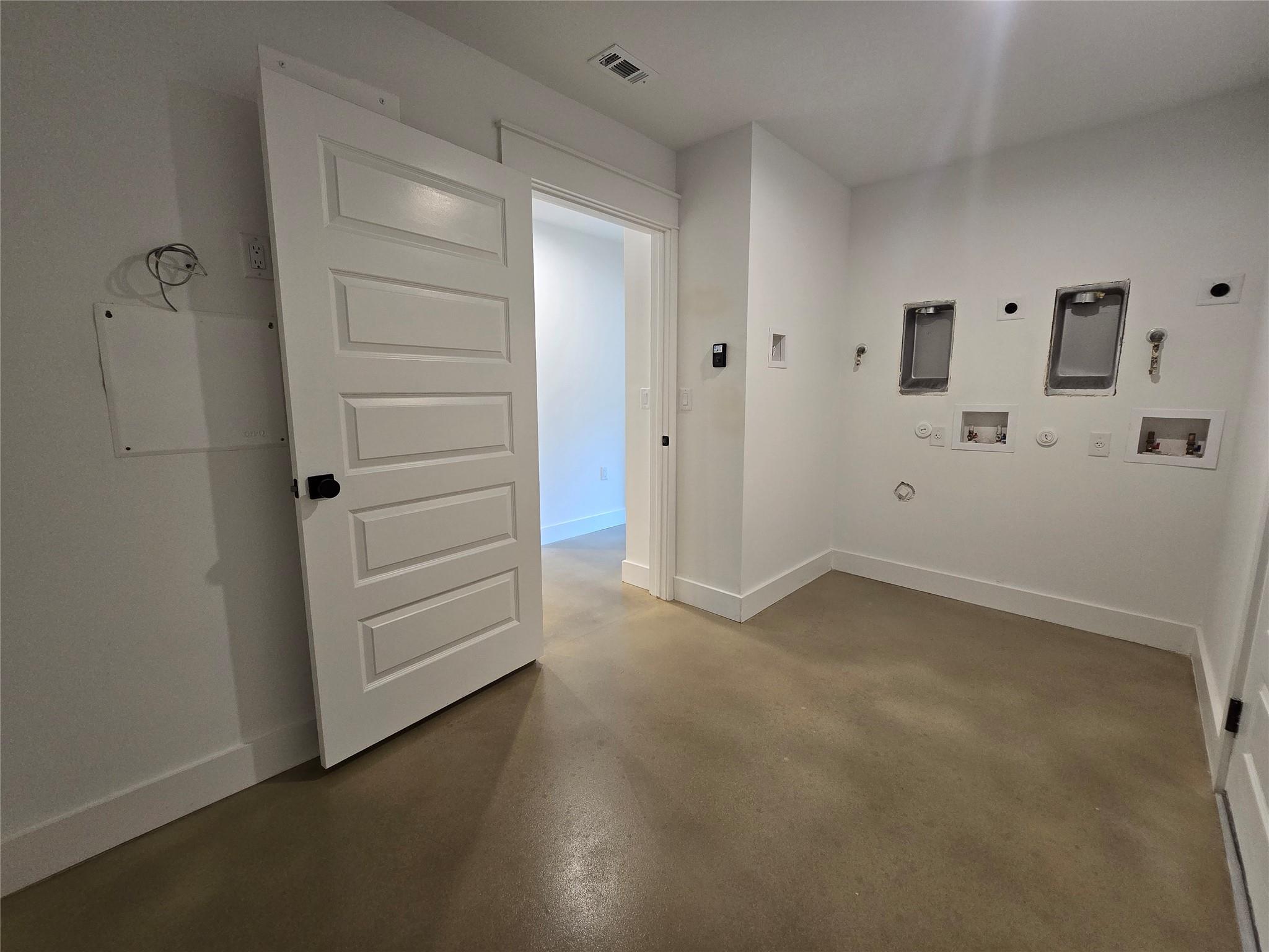 1112 W North Loop Blvd, Austin, TX 78756