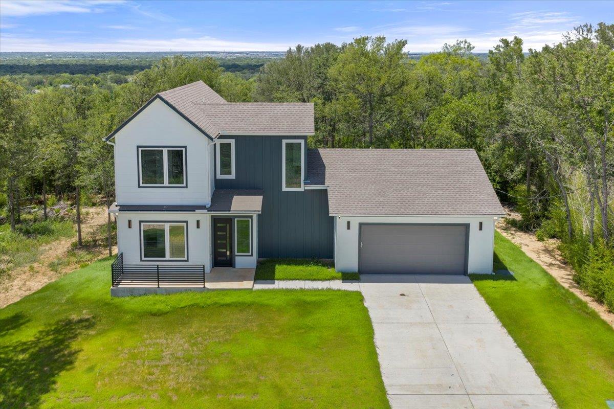 110 Diamond Head Dr, Bastrop, TX 78602