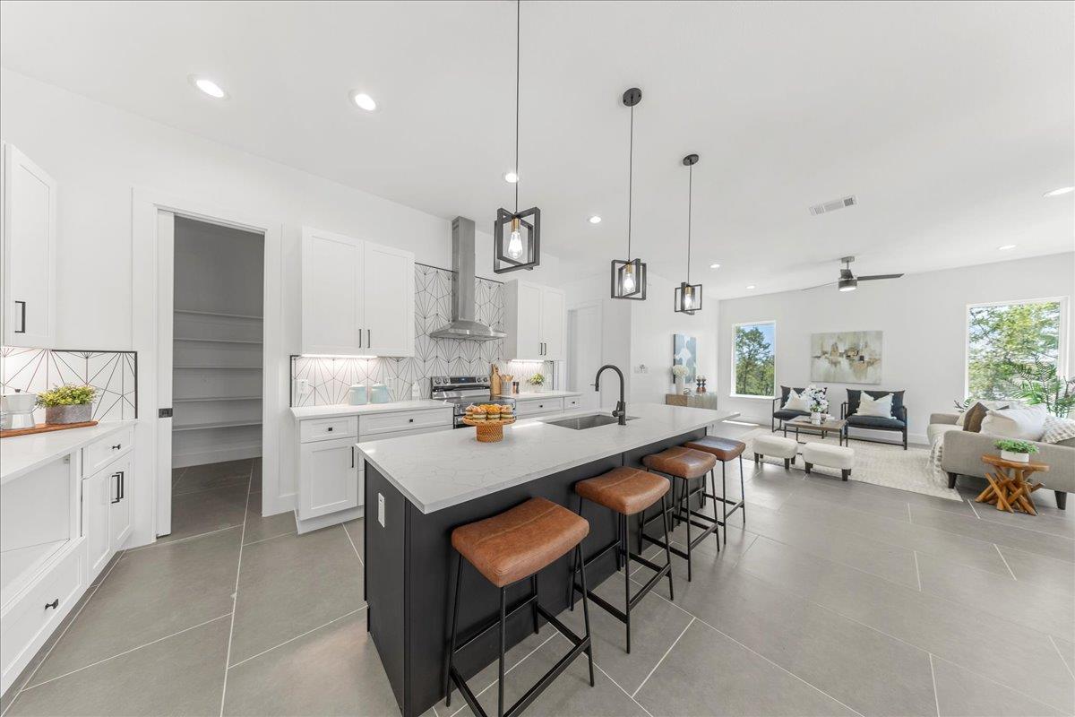 110 Diamond Head Dr, Bastrop, TX 78602