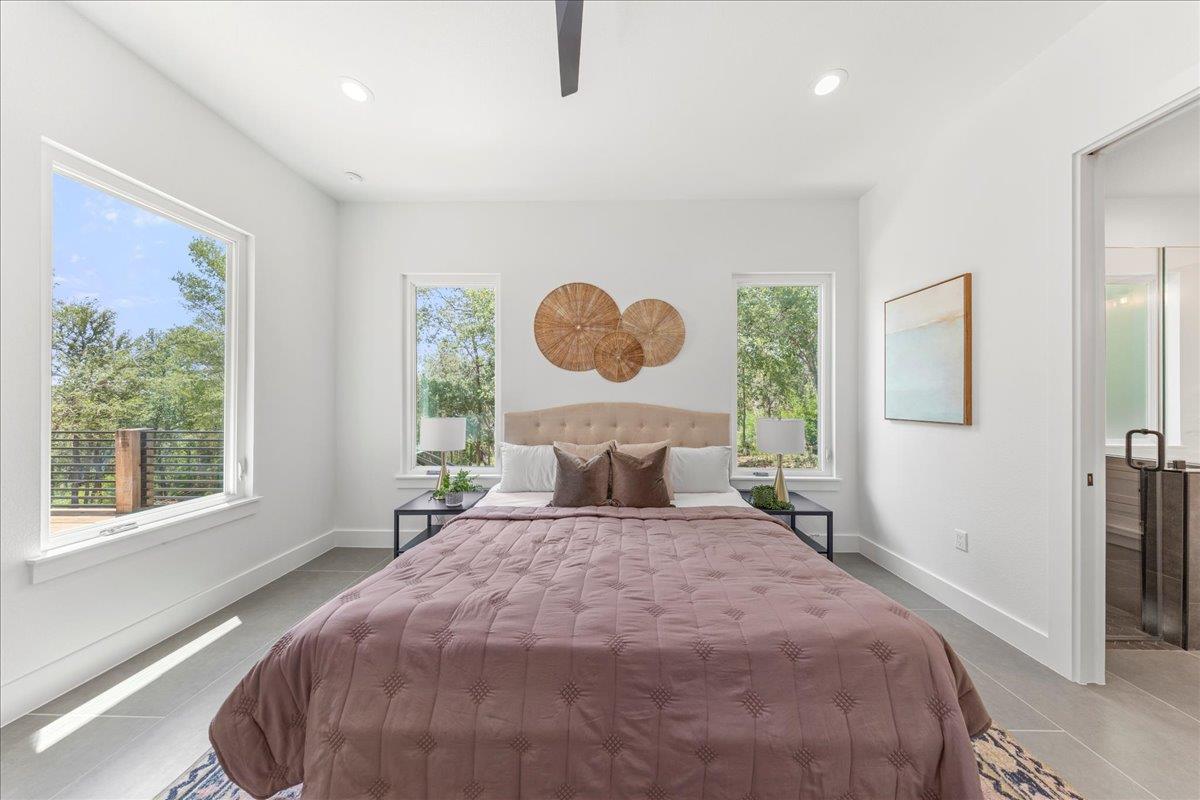 110 Diamond Head Dr, Bastrop, TX 78602