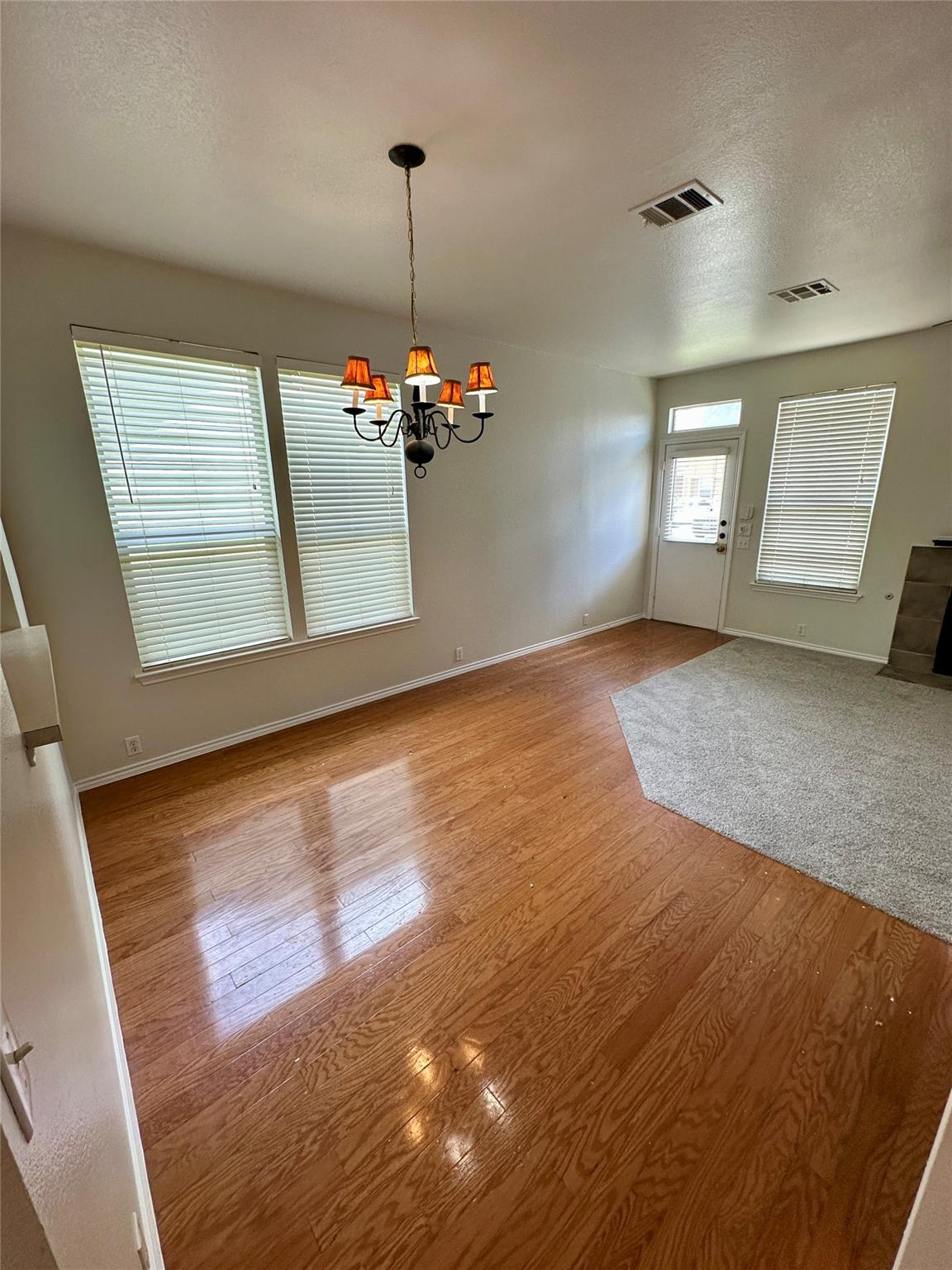 135 Michaelis # B, Kyle, TX 78640