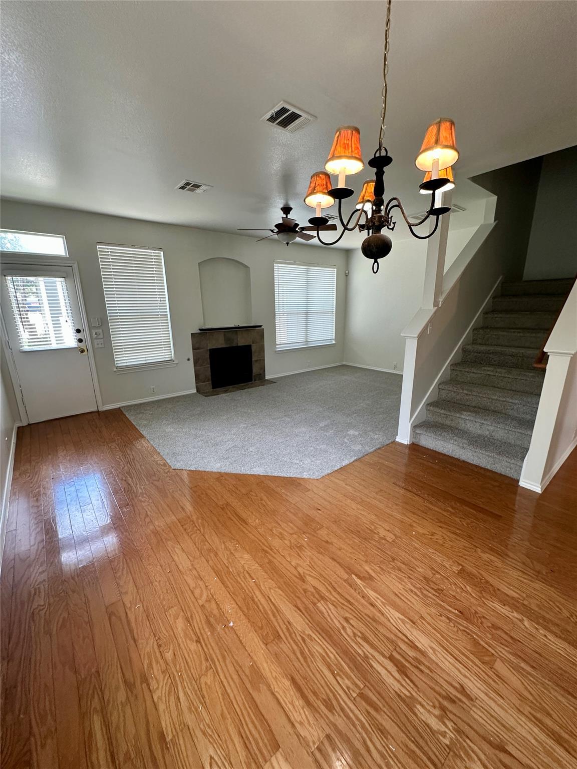 135 Michaelis # B, Kyle, TX 78640