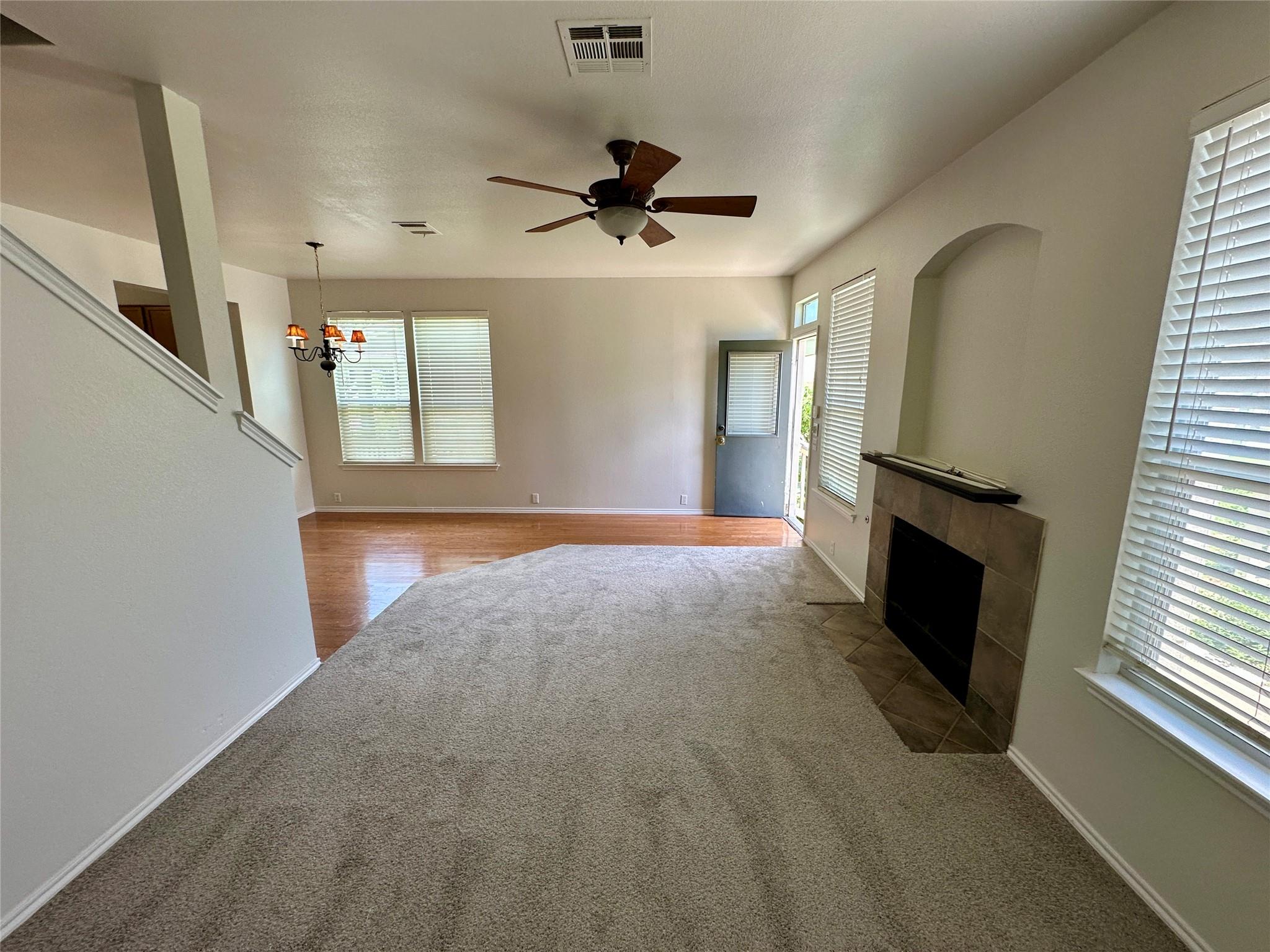 135 Michaelis # B, Kyle, TX 78640