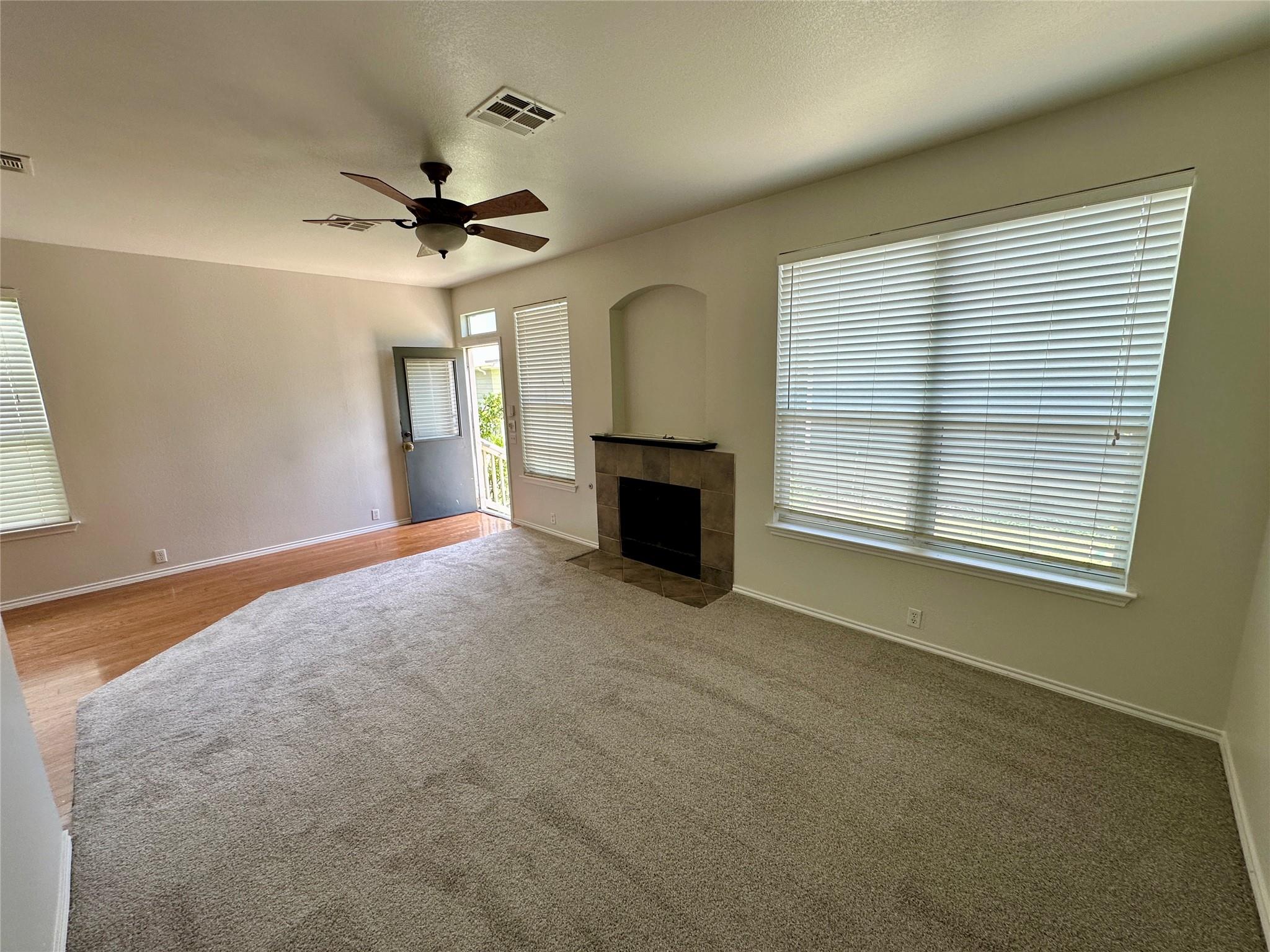 135 Michaelis # B, Kyle, TX 78640