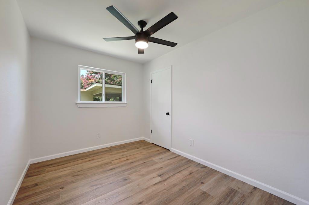 4803 Broadhill Dr, Austin, TX 78723