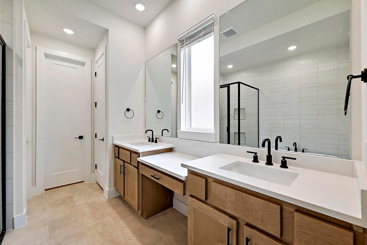 1021 Calendula Trl, Georgetown, TX 78628