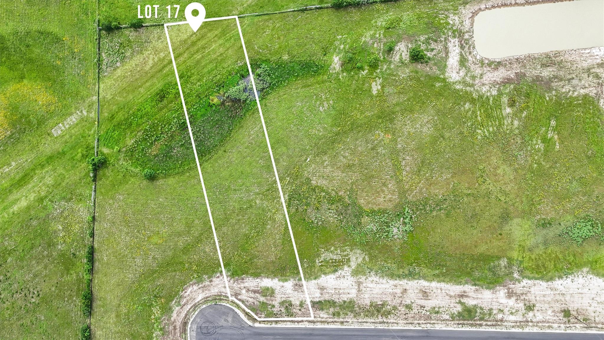 1362 Saddleback Dr, Bellville, TX 77418