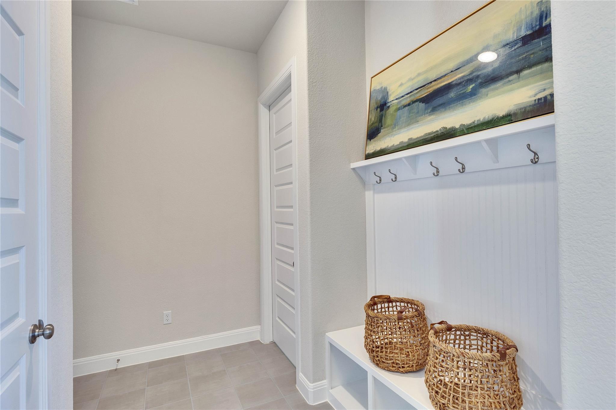 2406 Sunset Vista Cir, Spicewood, TX 78669
