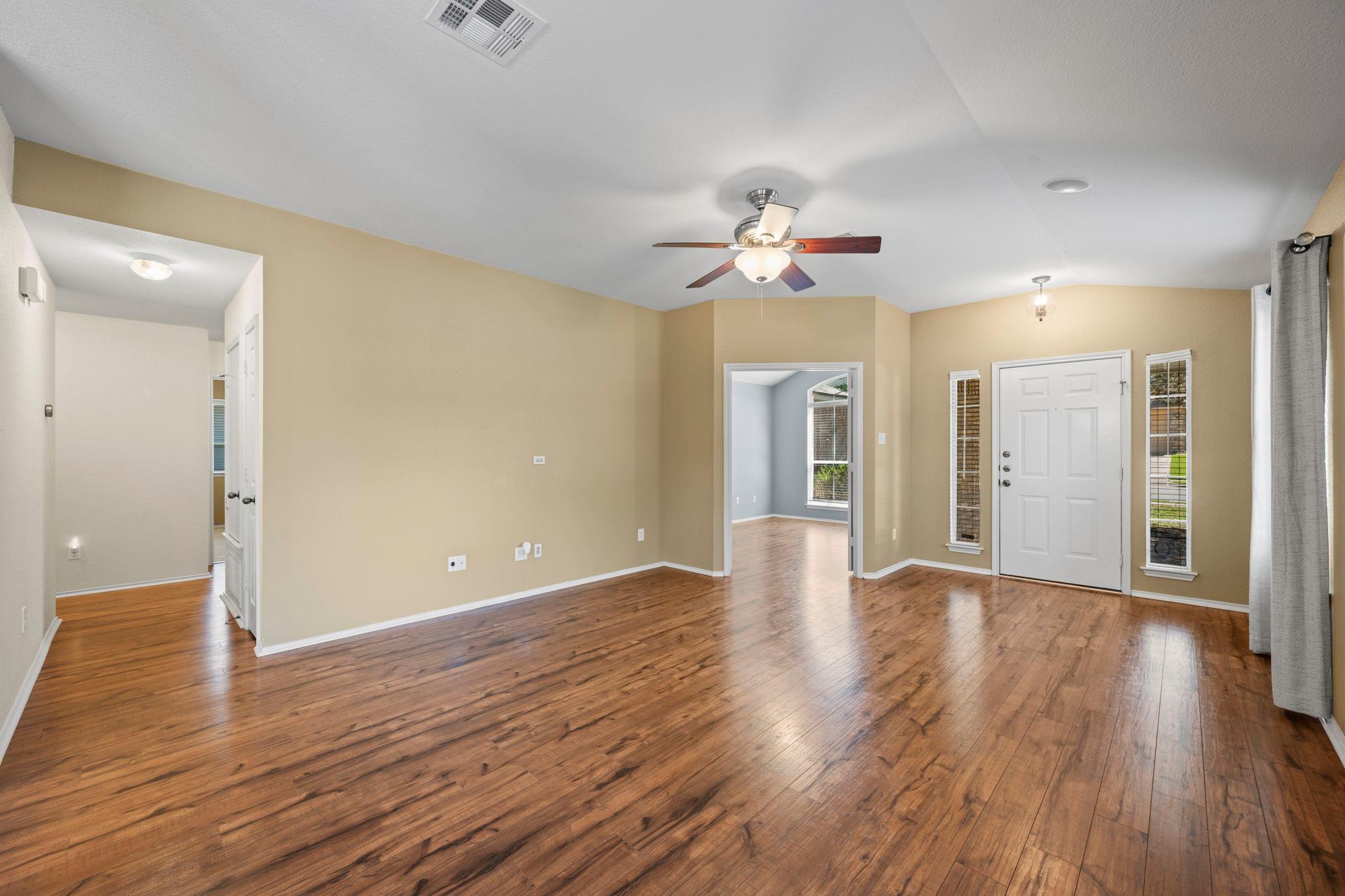 3841 Castle Rock Cv, Round Rock, TX 78681