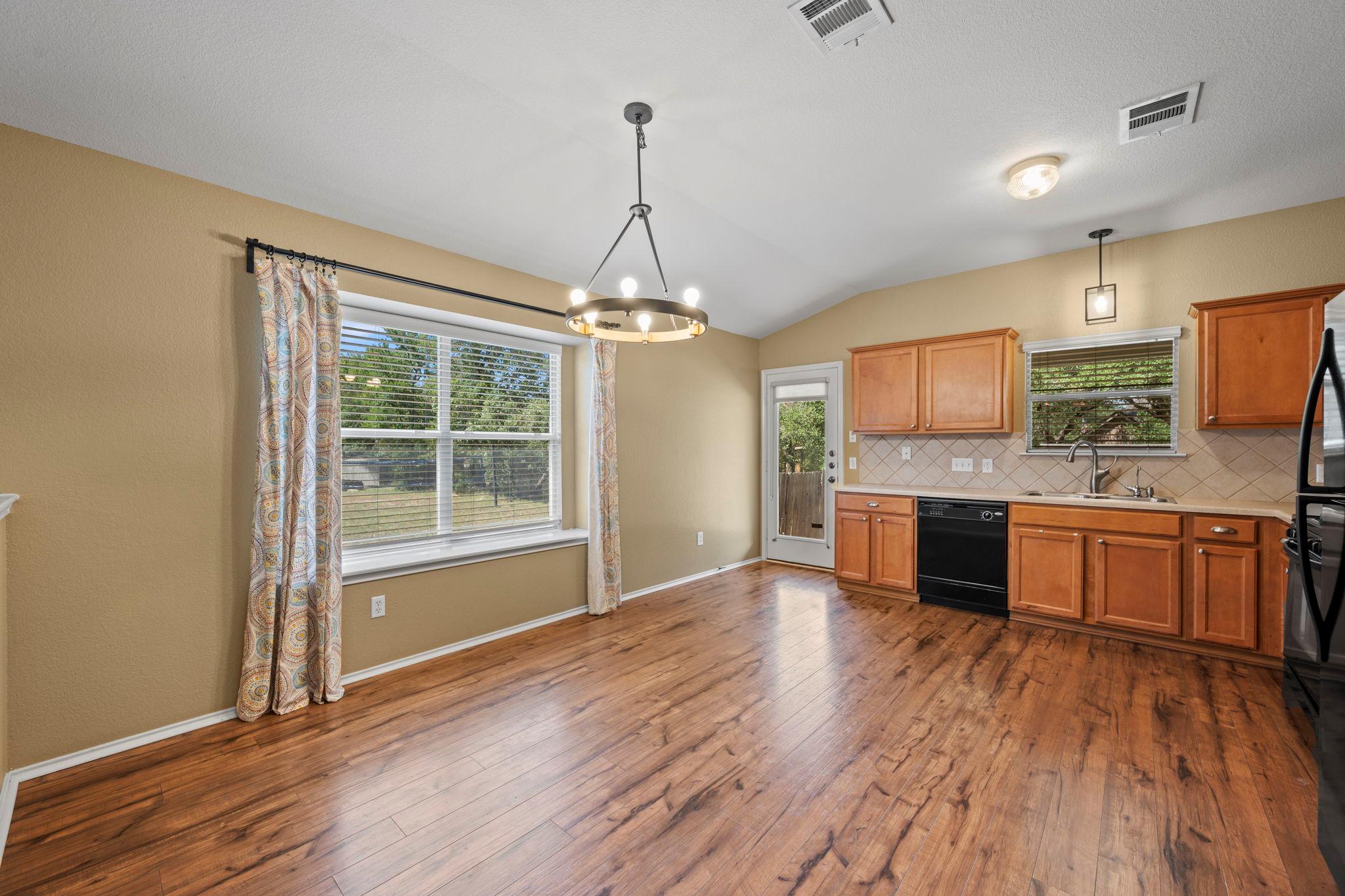 3841 Castle Rock Cv, Round Rock, TX 78681