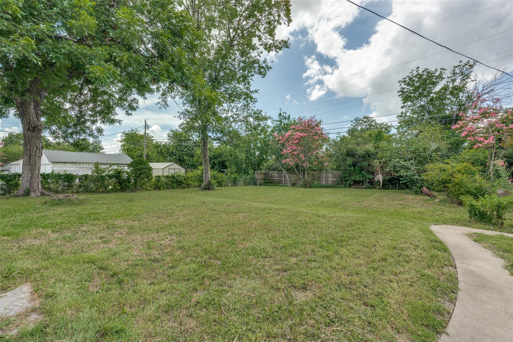 1106 S 11th St, Temple, TX 76504