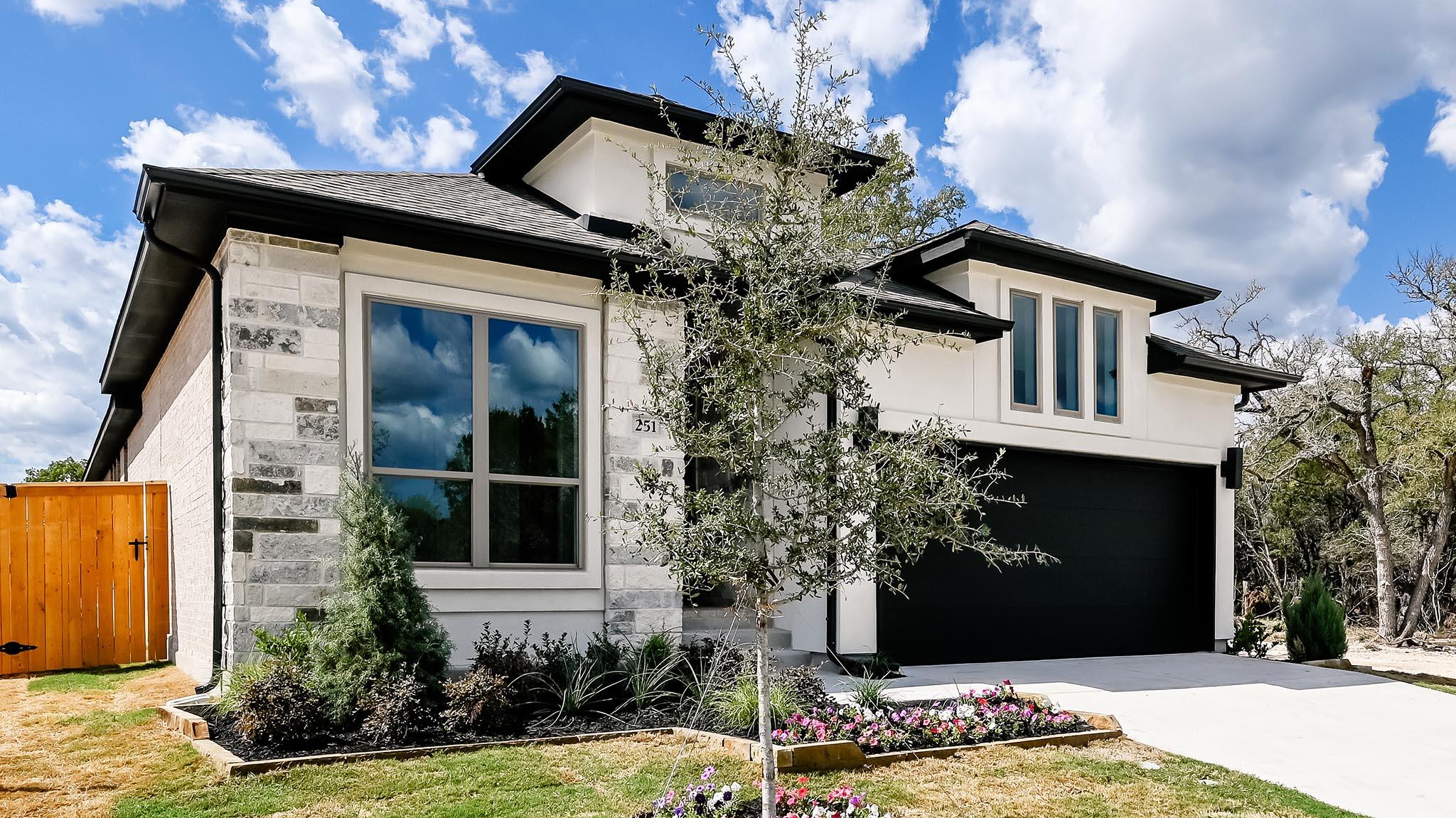 251 Basket Flower Loop, Kyle, TX 78640