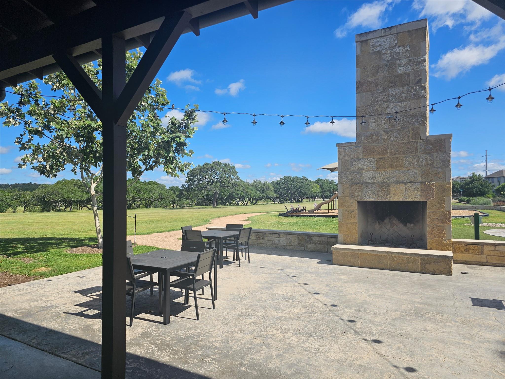 205 Waters View Ct, Dripping Springs, TX 78620